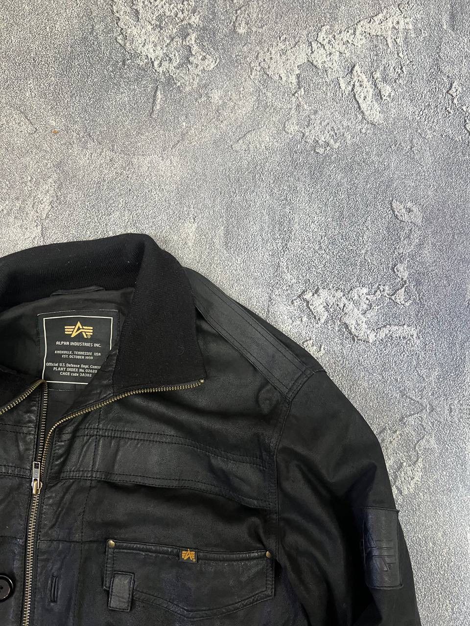 Alpha Industries Vintage 90s Alpha Industries Leather Jacket Flight US L Size US L / EU 52-54 / 3 - 22 Thumbnail