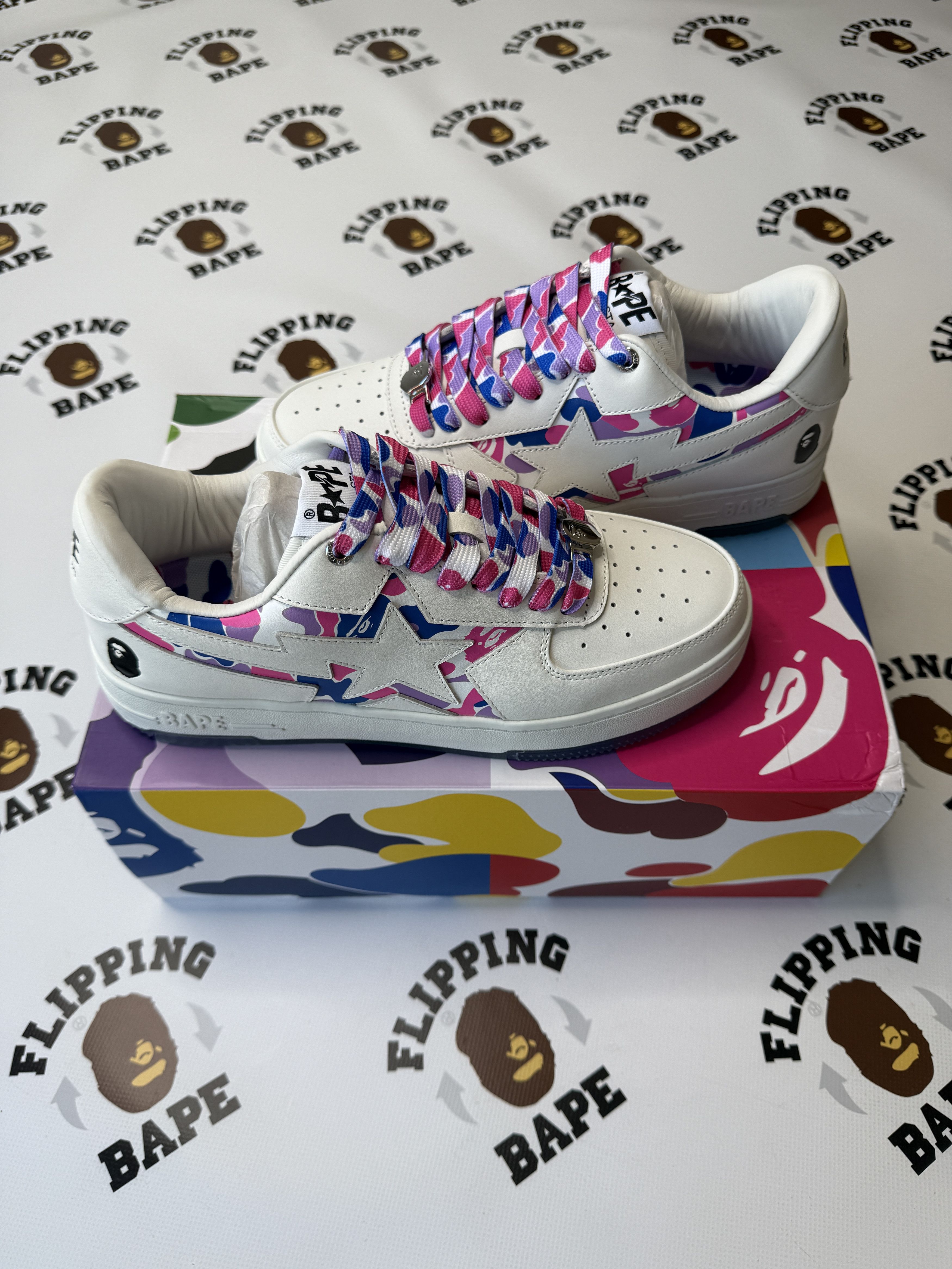 Bape BAPE STA ICON BAPE STORE GUANGZHOU Size US 8.5 / EU 41-42 - 2 Thumbnail