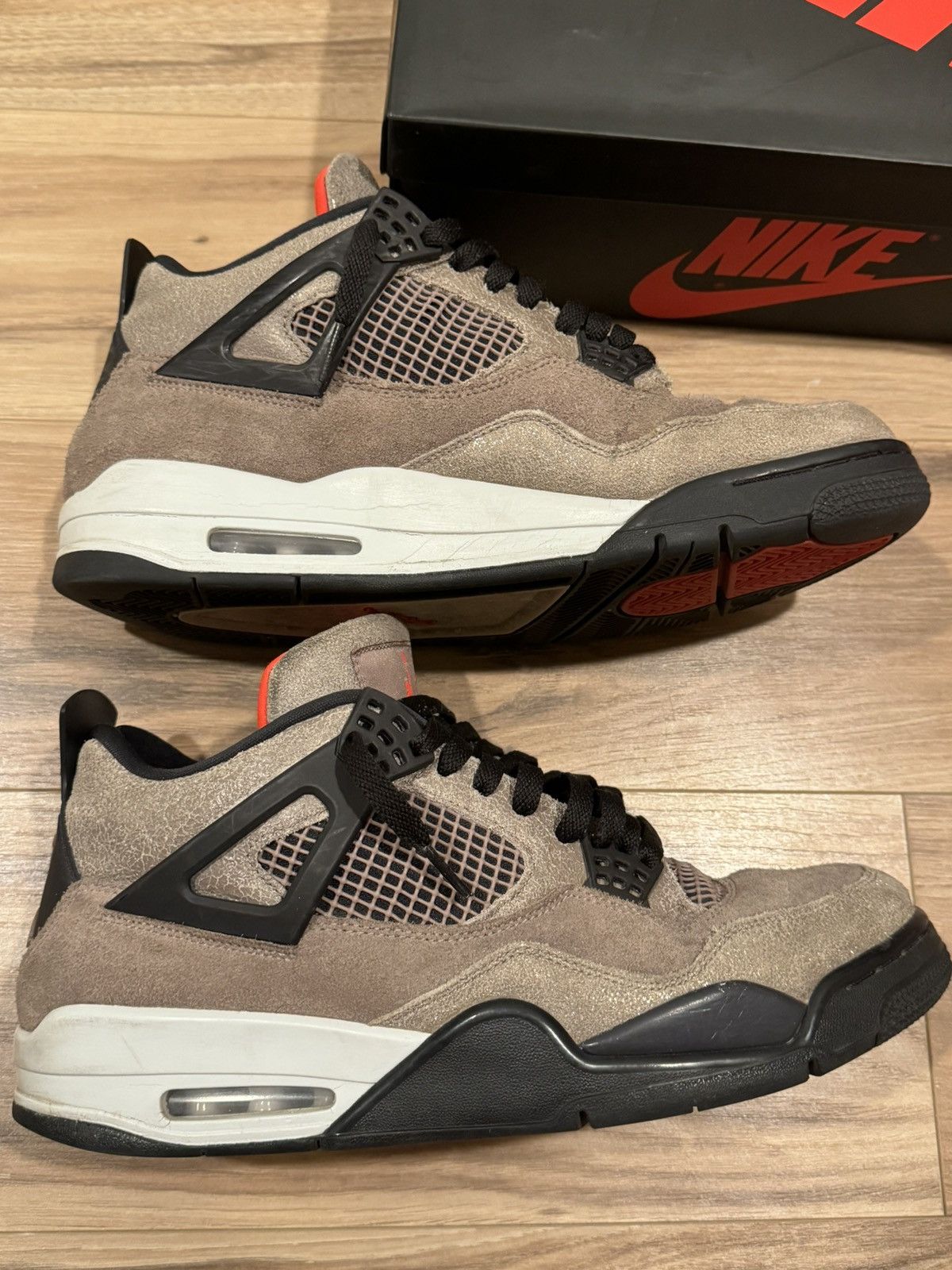 Jordan Brand Jordan 4 Taupe Haze Size US 12 / EU 45 - 7 Thumbnail