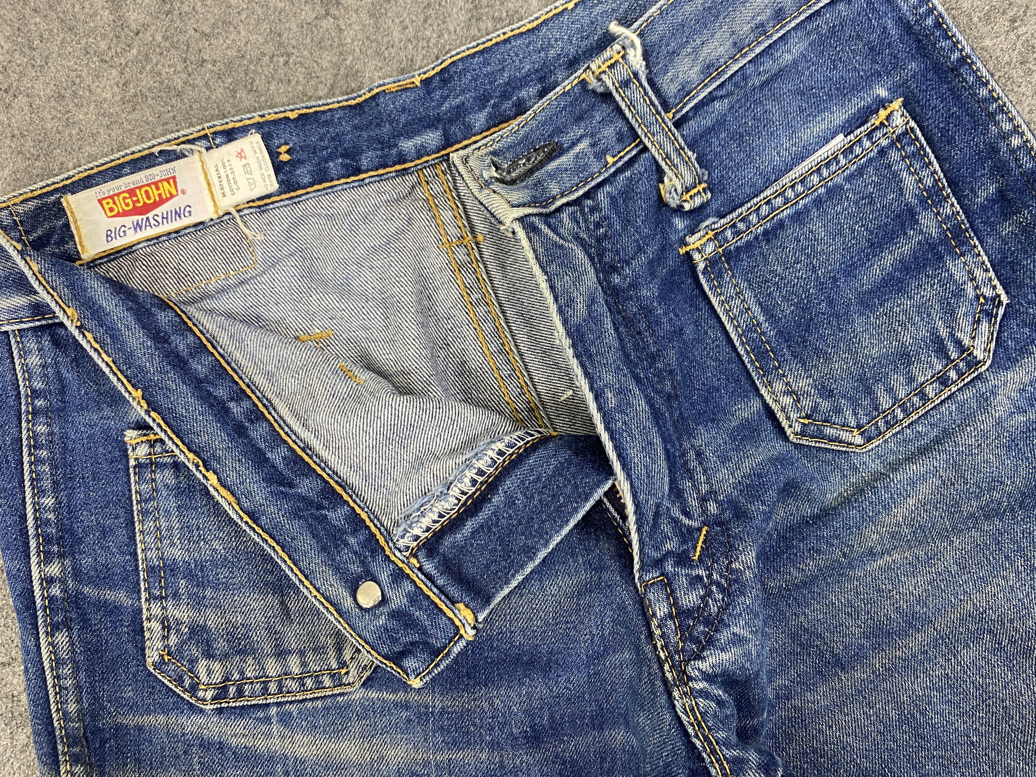 Japanese Brand Faded Blue Vintage Big-John Flare Jeans 29x28.5 - JN3371 Size US 29 - 4 Thumbnail