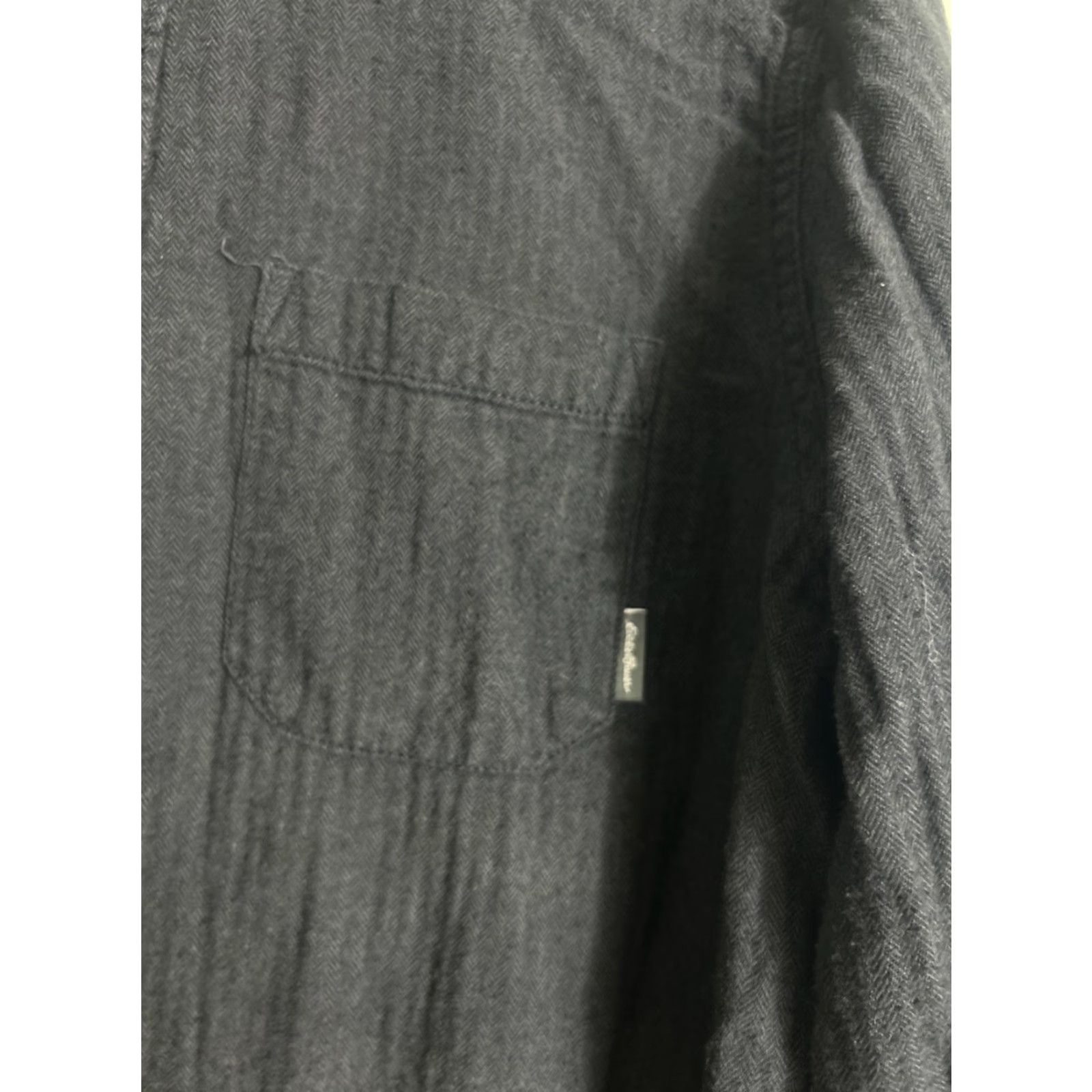 Eddie Bauer VINTAGE Eddie Bauer Mens Large Long Sleeve Button-Down Shirt Charcoal Houndstooth Cotton Size US L / EU 52-54 / 3 - 6 Thumbnail