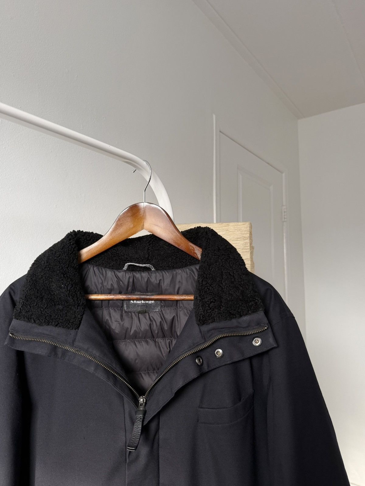 Mackage MACKAGE Men's Thorin Winter Down Coat Black Size US S / EU 44-46 / 1 - 7 Thumbnail