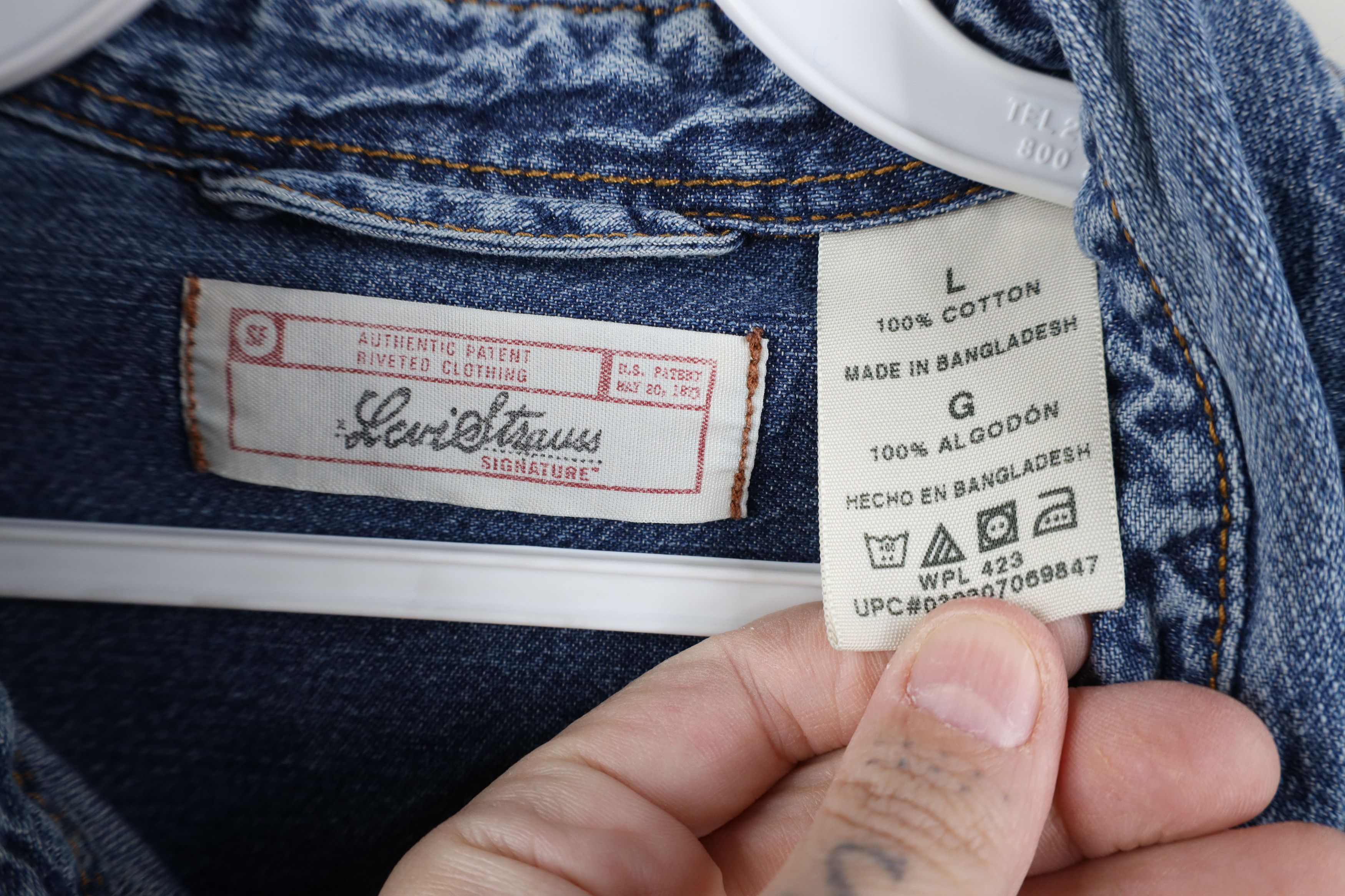 Levi's Vintage Y2K 2003 Levis Collared Denim Jean Button Shirt Size US L / EU 52-54 / 3 - 10 Thumbnail