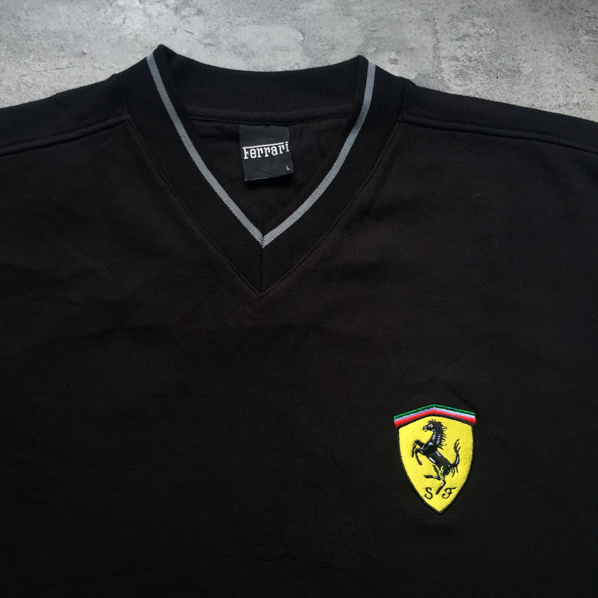 Ferrari 1999 Ferrari Heavy Sweatshirt Made In UAE Size L-XL Size US L / EU 52-54 / 3 - 2 Thumbnail
