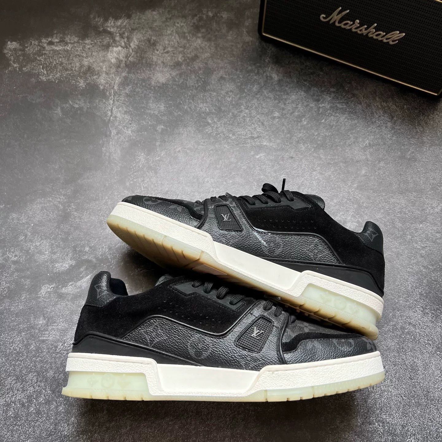 Louis Vuitton Louis Vuitton Training Lowtop Sneakers 40 Men Size US 7.5 / EU 40-41 - 1 Thumbnail