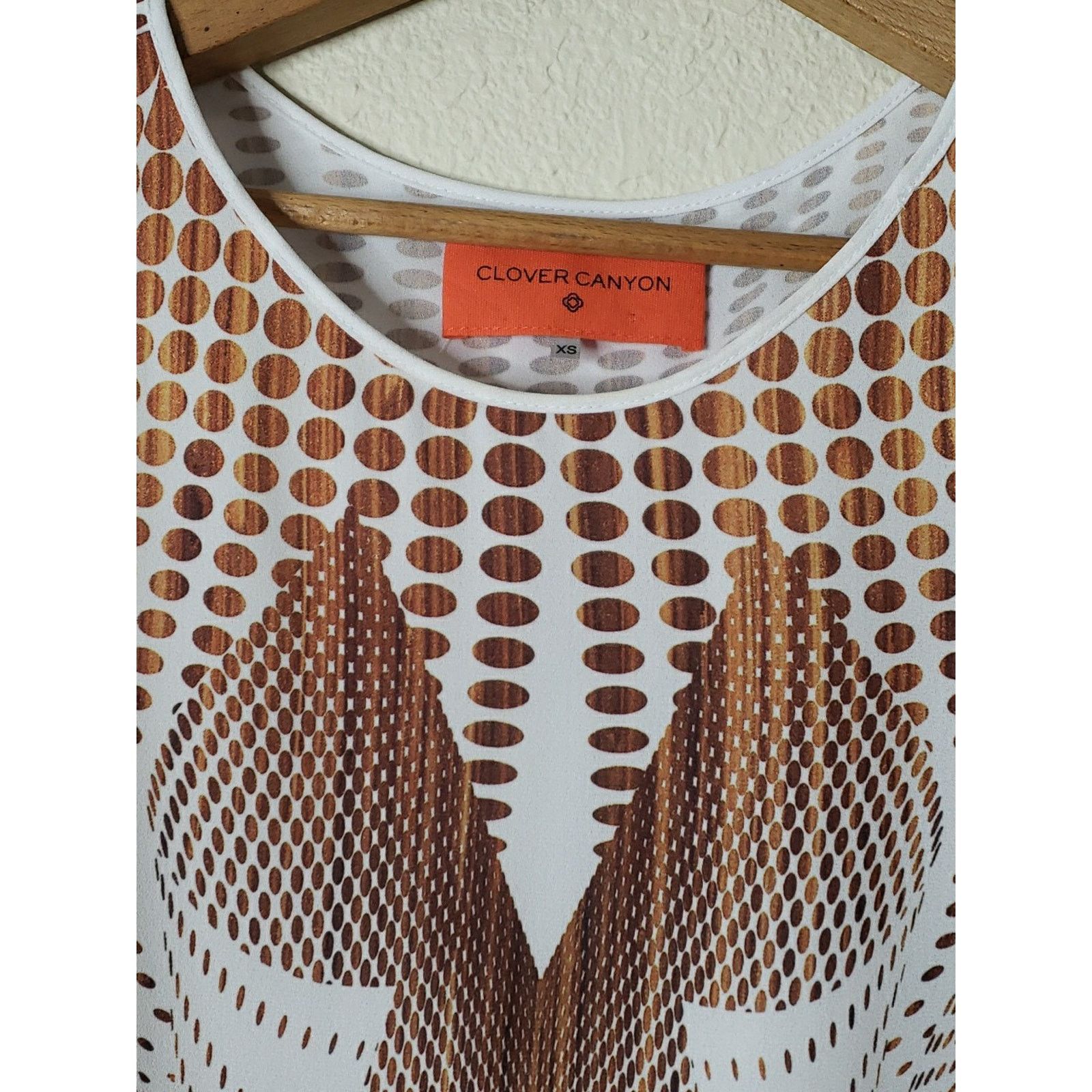 Clover Canyon Clover Canyon Anthropologie Tank Top Size XS Gold Polka-dot Size XS / US 0-2 / IT 36-38 - 3 Thumbnail