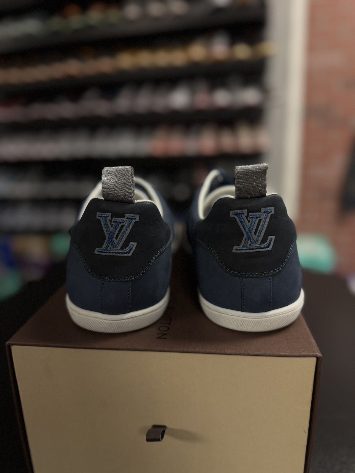 Louis Vuitton Louis Vuitton Blue Lowtop Sneaker Size 10UK/11US Size US 11 / EU 44 - 3 Thumbnail