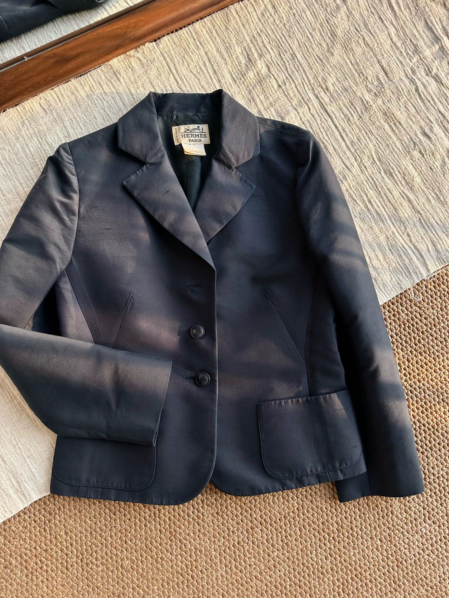 Hermes HERMES vintage waist-cinching distressed blazer women's navy black Size M / US 6-8 / IT 42-44 - 1 Thumbnail