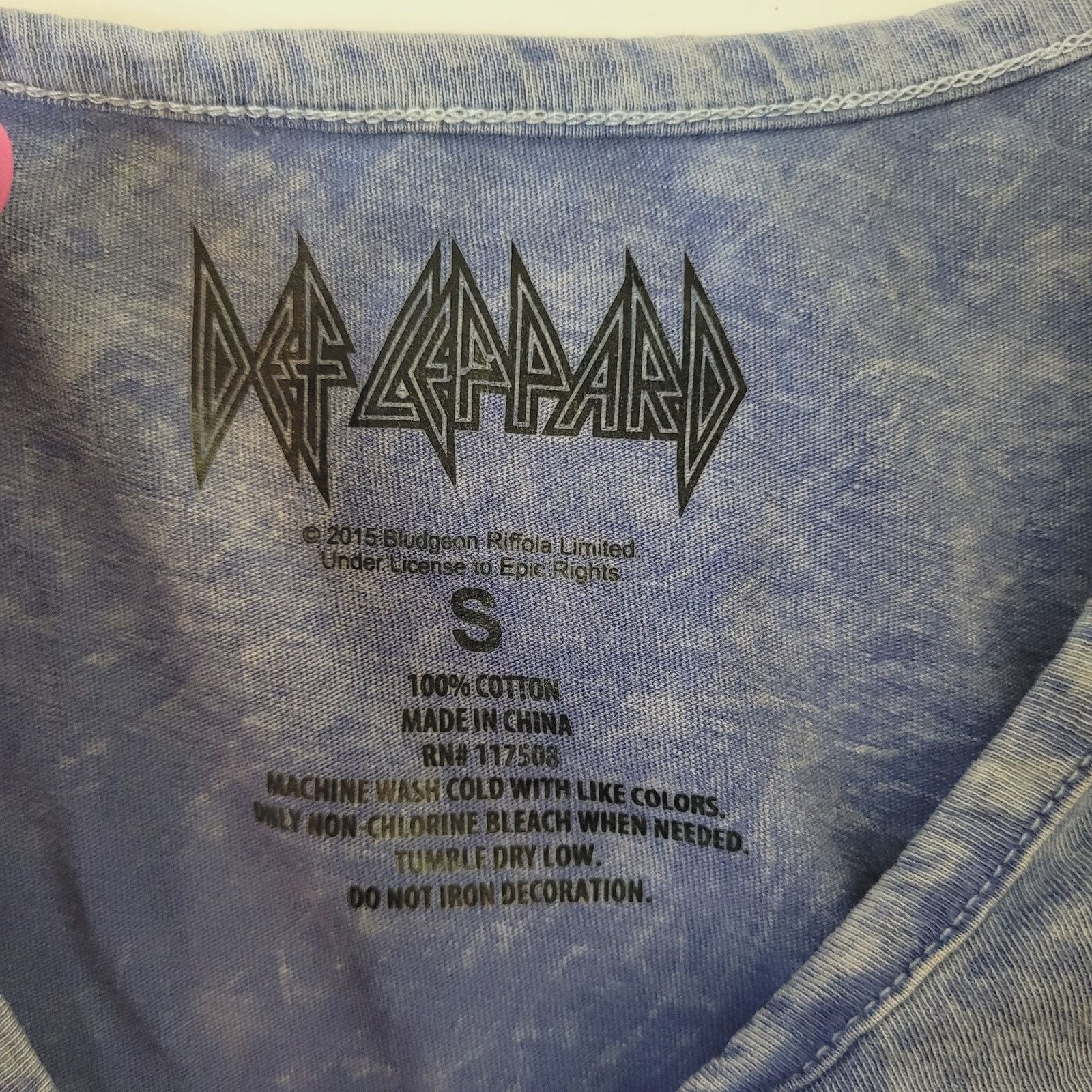 Def Leppard Def Leppard T-Shirt Womens Small Oversized Asymmetrical Size S / US 4 / IT 40 - 4 Thumbnail