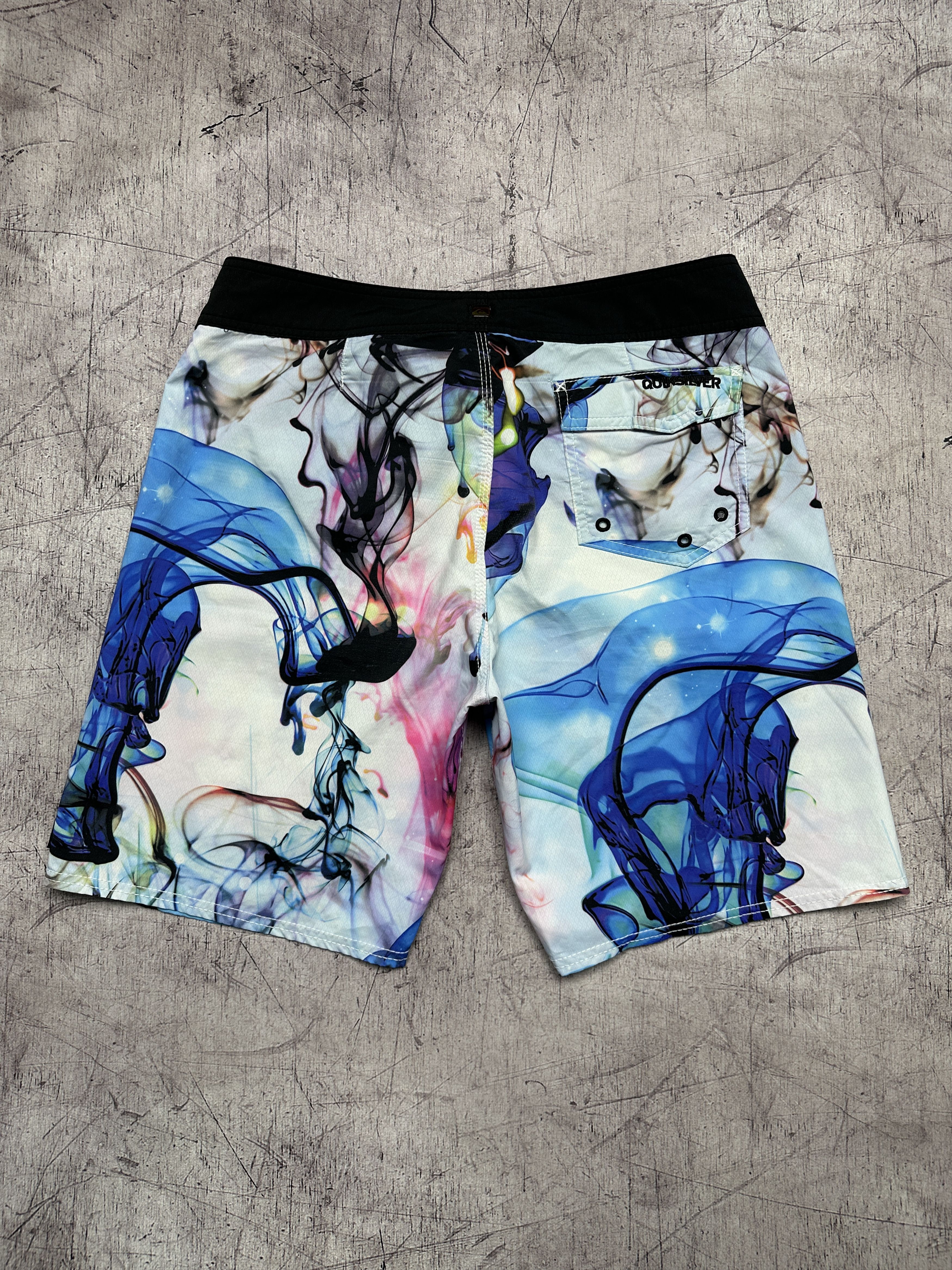 Quiksilver Quiksilver Vintage Surf Style Swimming Shorts Size US 33 - 6 Thumbnail