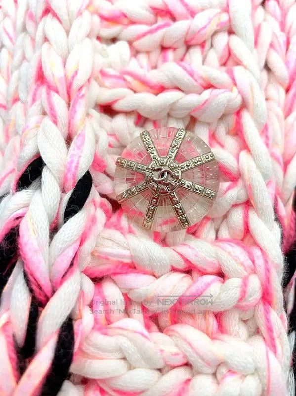 Chanel Chanel Pink Knit Women's Jacket . Size M / US 6-8 / IT 42-44 - 5 Thumbnail