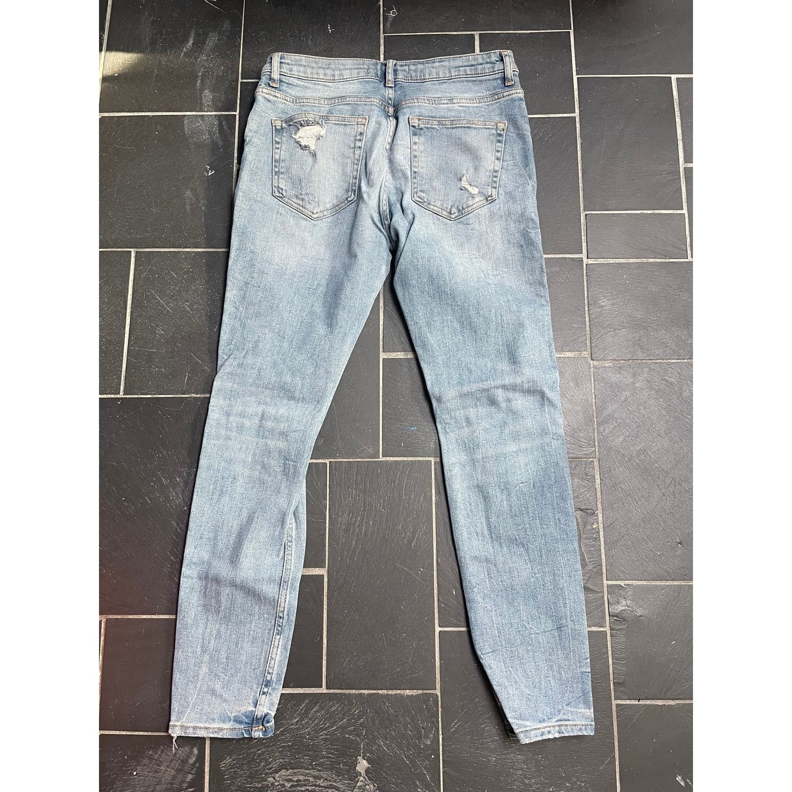 Zara Light Blue Denim Distressed Jeans Size 32 ZARA Size US 32 / EU 48 - 4 Thumbnail