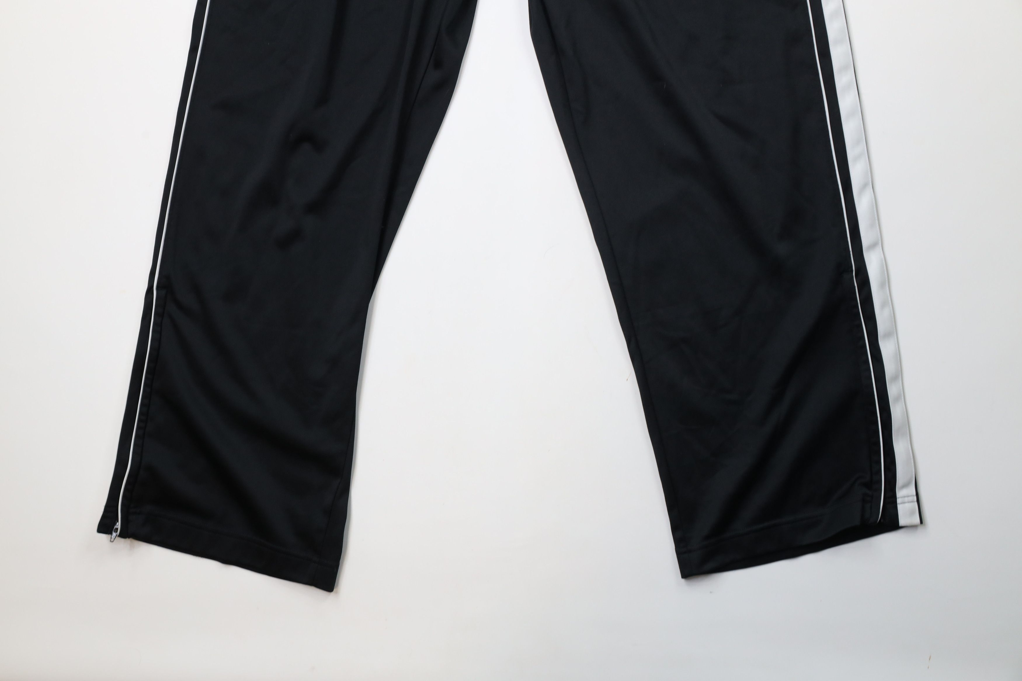 Nike × Vintage Vintage Nike Basketball Scott Mini Swoosh Wide Leg Pants Size US 34 / EU 50 - 4 Thumbnail