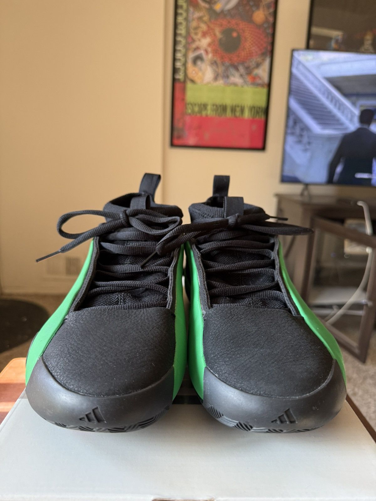 Adidas Harden Vol. 8 'Luxury Green Size US 10 / EU 43 - 1 Thumbnail