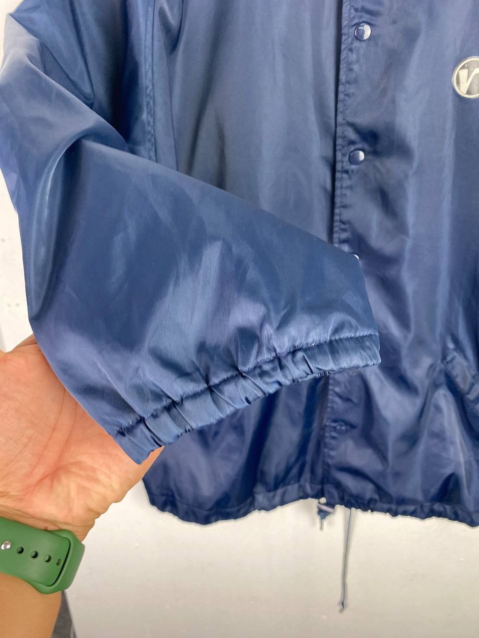 Vans vintage 90s vans snowboards light jacket nice design Size US XL / EU 56 / 4 - 5 Thumbnail