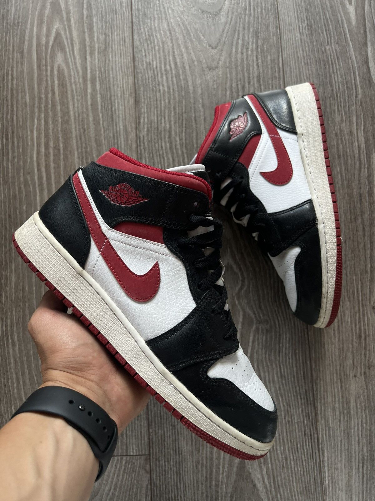 Nike Nike Air Jordan 1 Retro White Gym Mid GS Black/Red Y2K 7 Size US 7.5 / EU 40-41 - 7 Thumbnail
