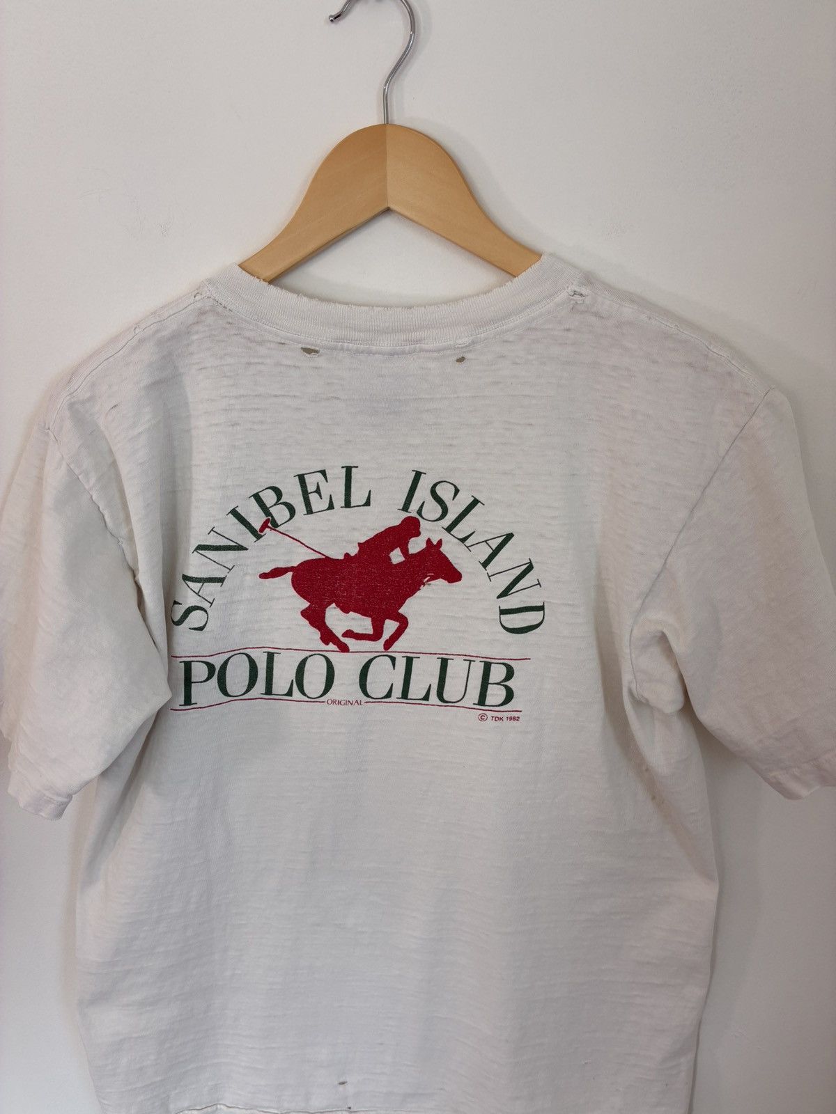 Vintage Thrashed Single Stitch Sanibel Polo Club Faded Tee Size US L / EU 52-54 / 3 - 6 Thumbnail