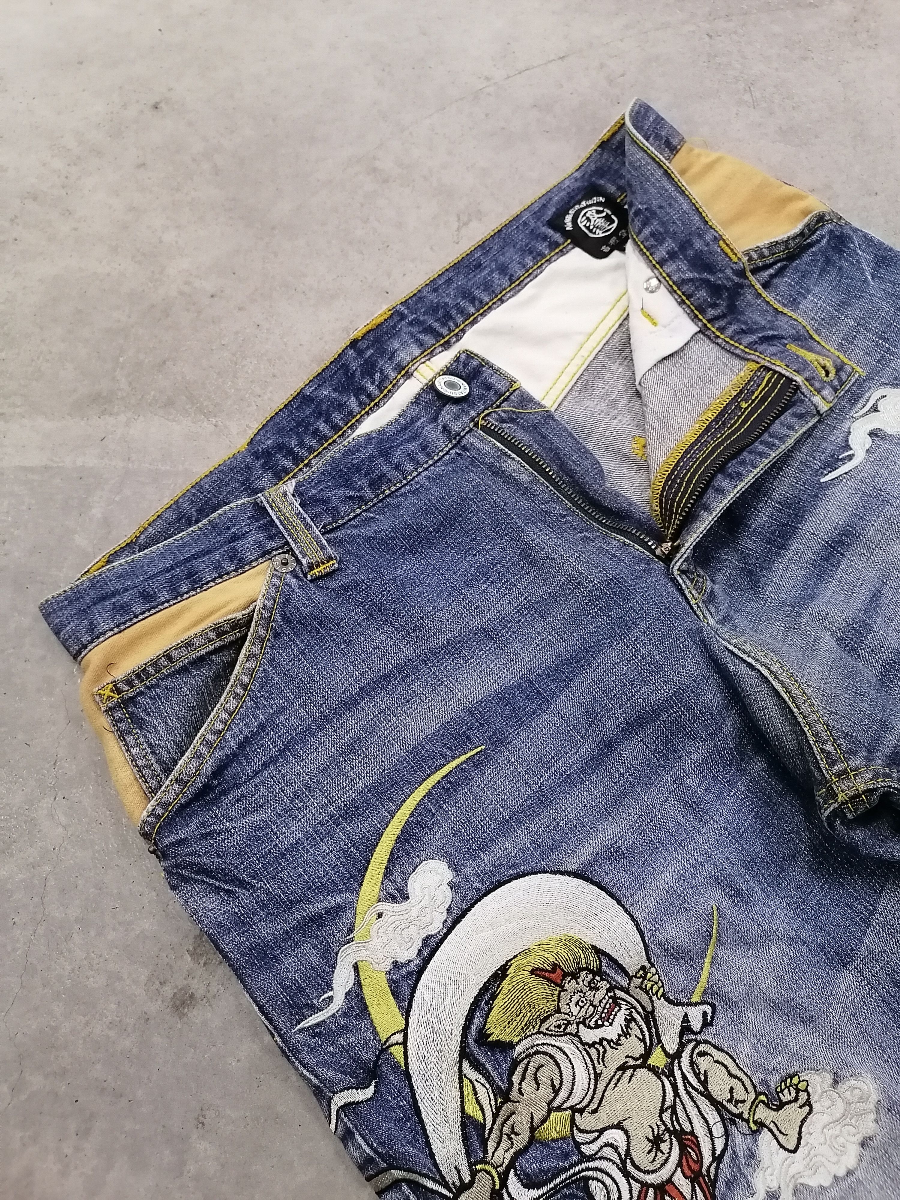 Japanese Brand Naminoritatsujin Embroidery Gaijin Denim Pants Size US 34 / EU 50 - 6 Thumbnail