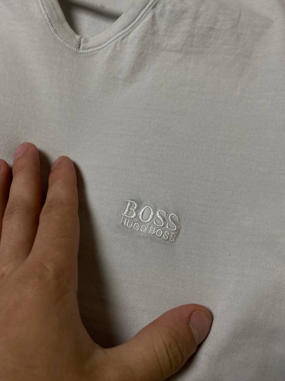 Hugo Boss × Vintage Hugo Boss T-Shirt Mens S Short Sleeve White Size US S / EU 44-46 / 1 - 12 Thumbnail