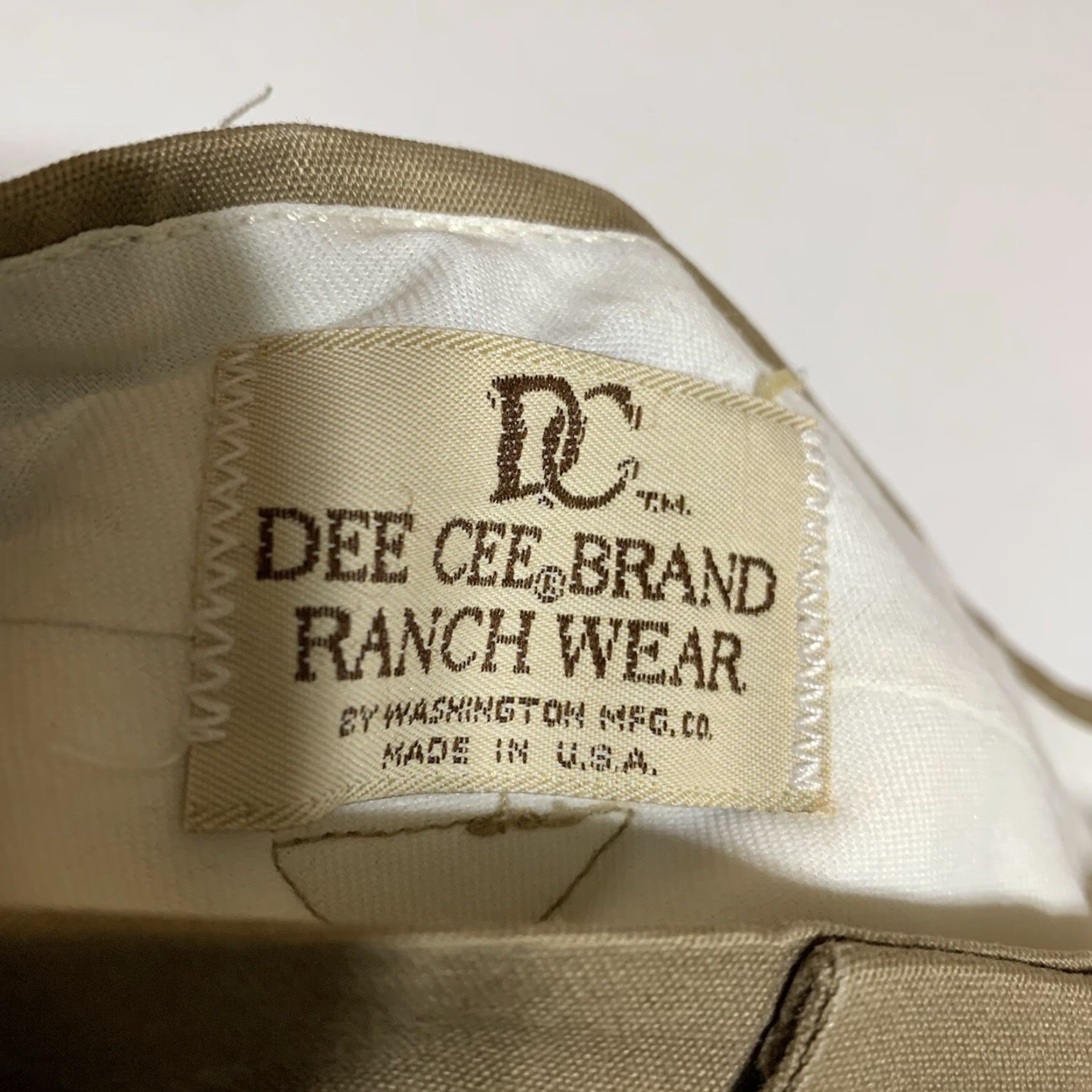 Vintage VINTAGE DEE CEE Pants Ranch Wear Dress Pants 38x27 USA MADE Tan Mens Regular Front Flat Front Pockets Pearl Snap Size US 38 / EU 54 - 7 Thumbnail