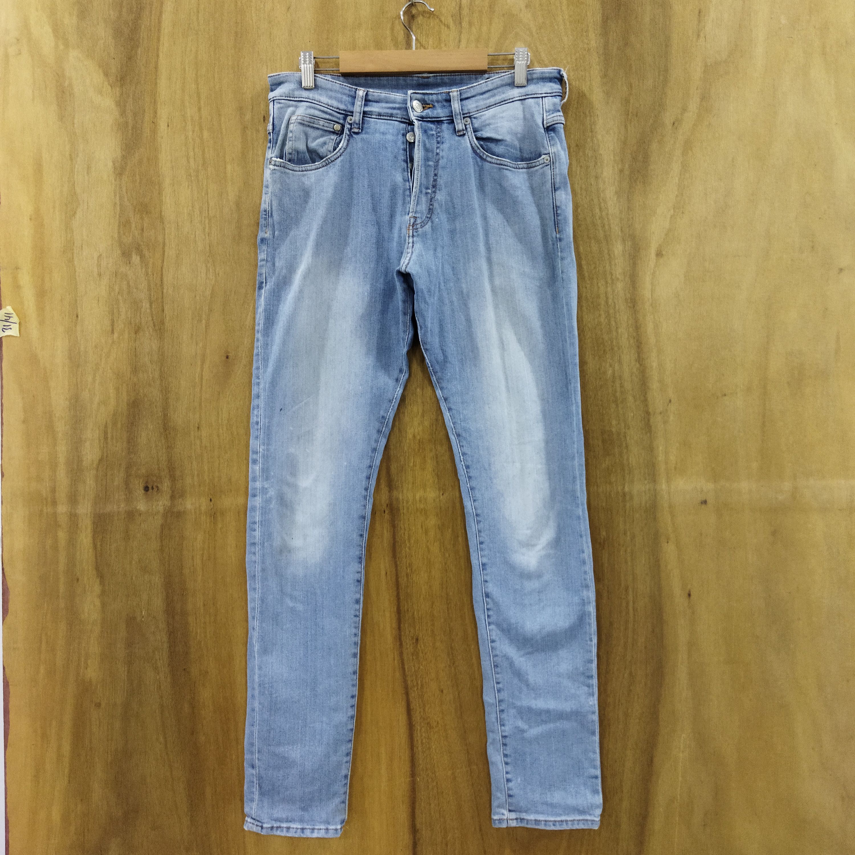 Japanese Brand SKINNY DENIM LIGHY BLUE JEANS PANTS Size US 32 / EU 48 - 1 Thumbnail
