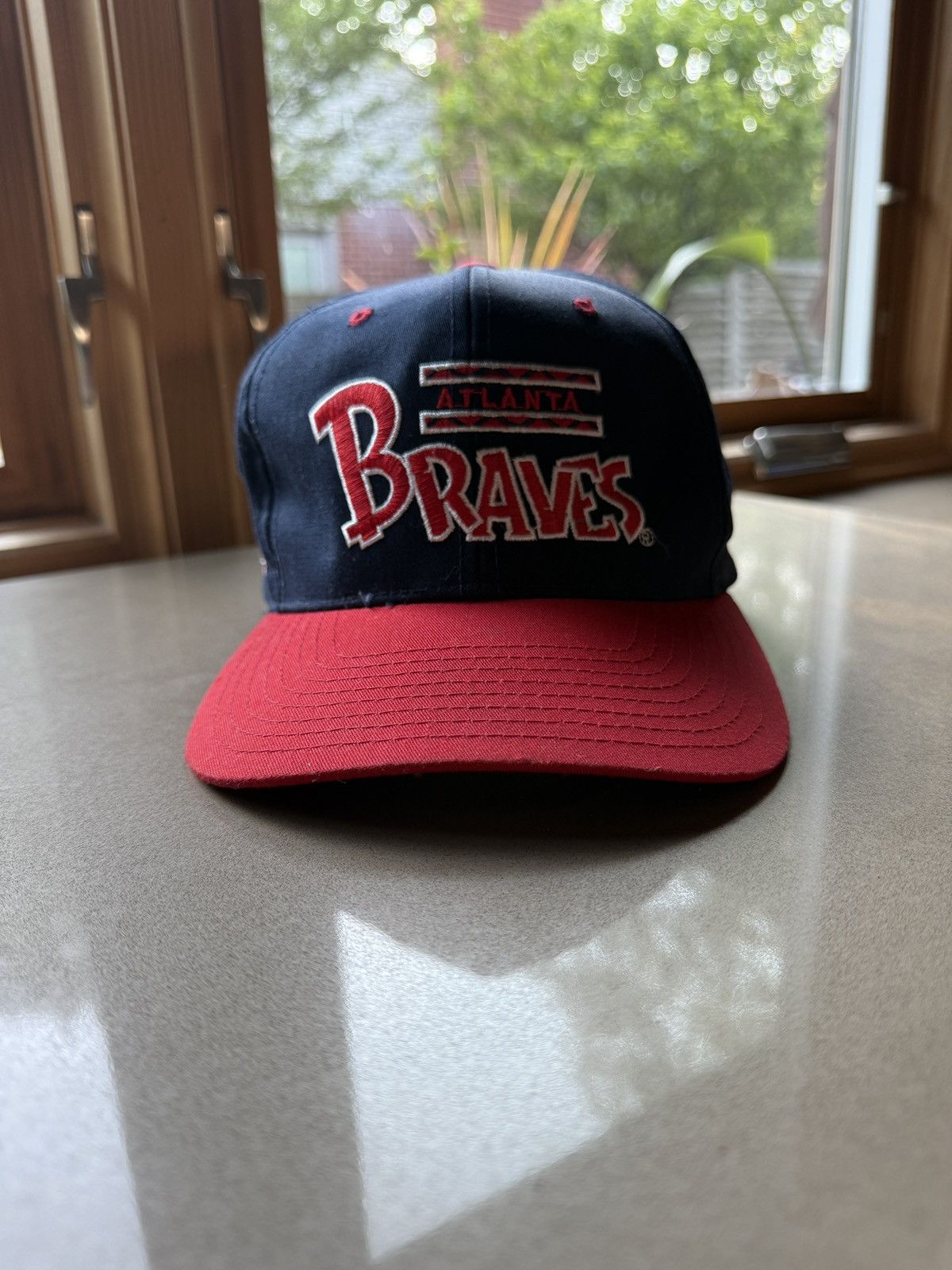 Vintage Vintage Atlanta Braves Snapback Embroidered Hat Size ONE SIZE - 1 Thumbnail
