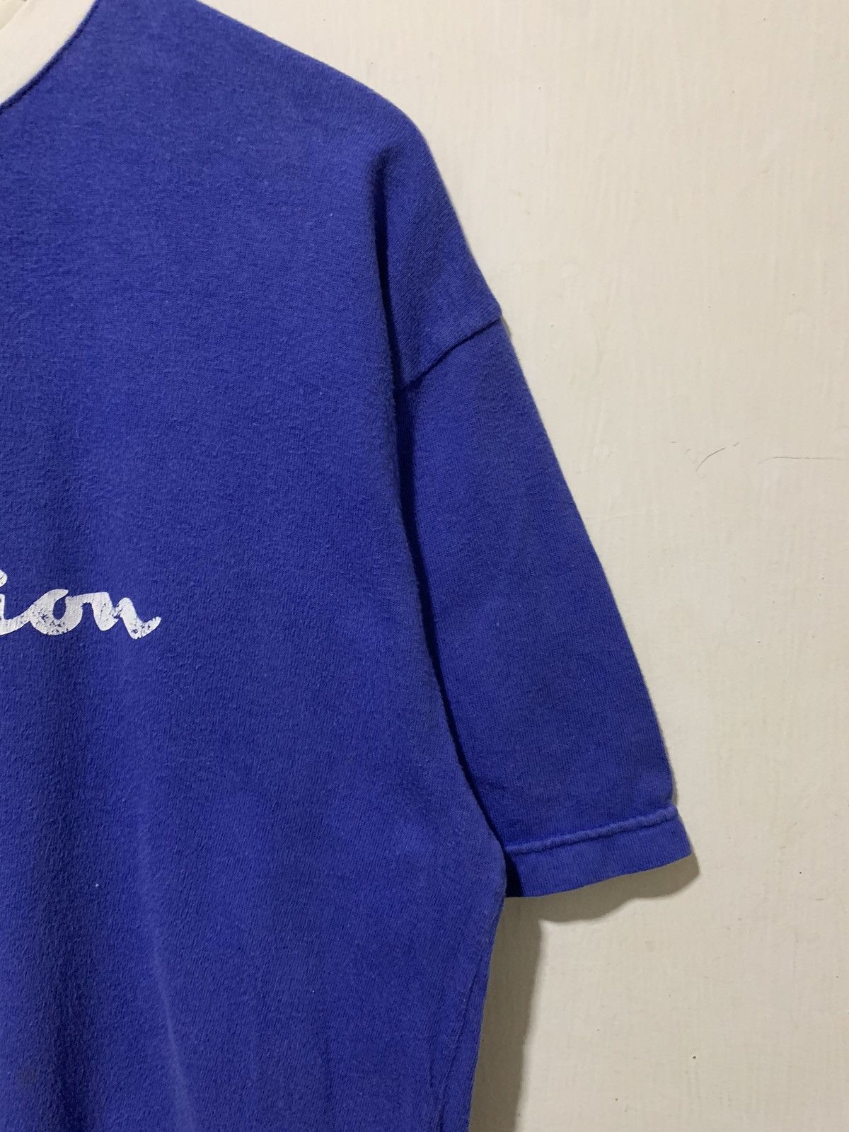 Champion Vintage Champion Tee size L Size US L / EU 52-54 / 3 - 6 Thumbnail