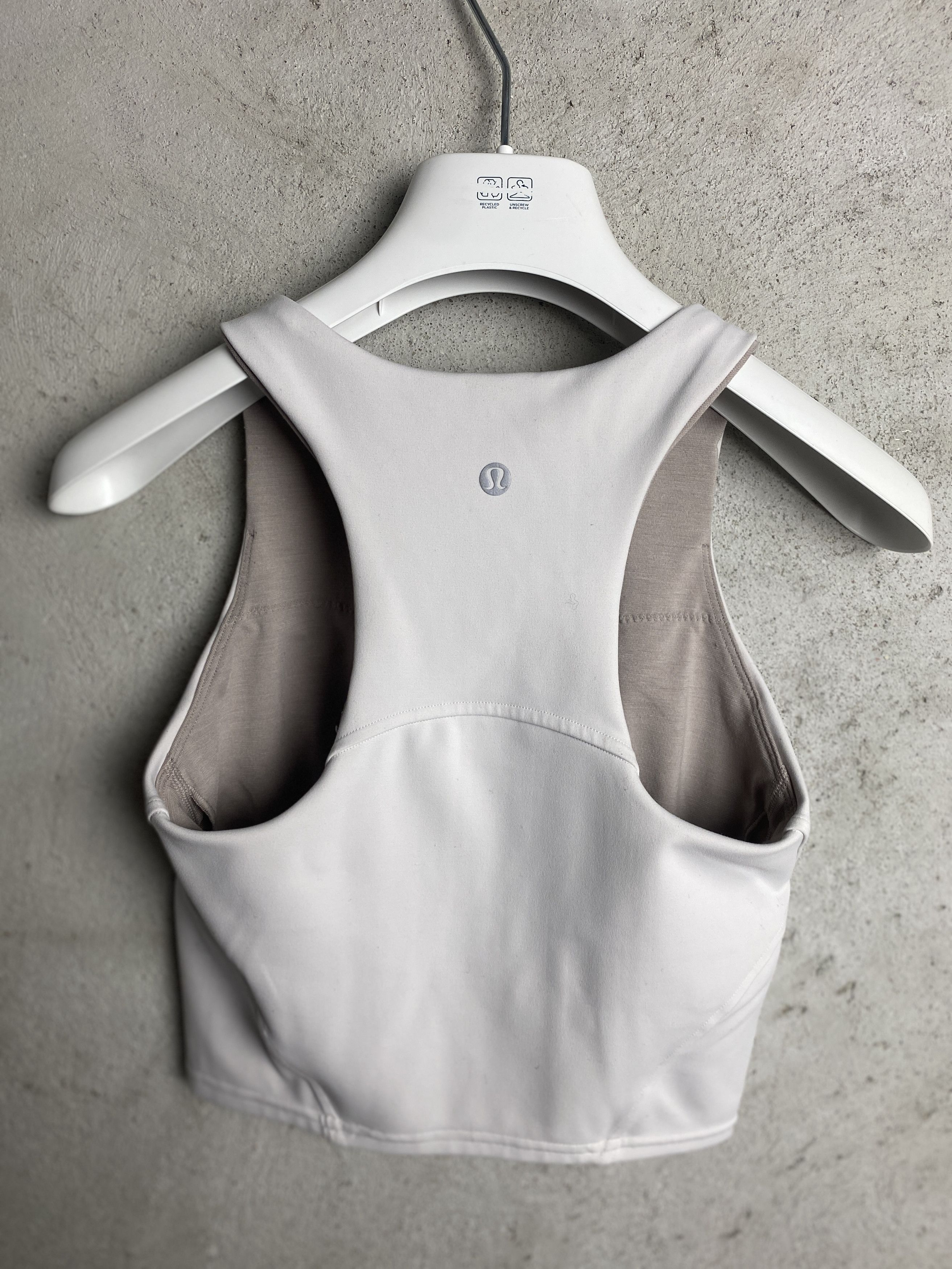 Lululemon Lululemon top bra sport yoga pilates gym Size XS / US 0-2 / IT 36-38 - 1 Thumbnail
