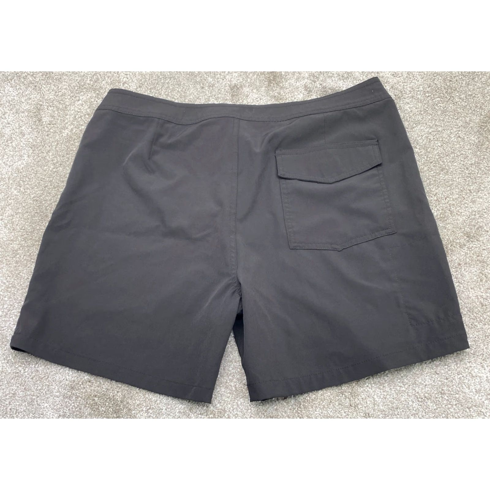 Asics BYLT Premium Basics Shorts Mens 33x6 Black Drawstring Pockets 6718 Size US 33 - 7 Thumbnail