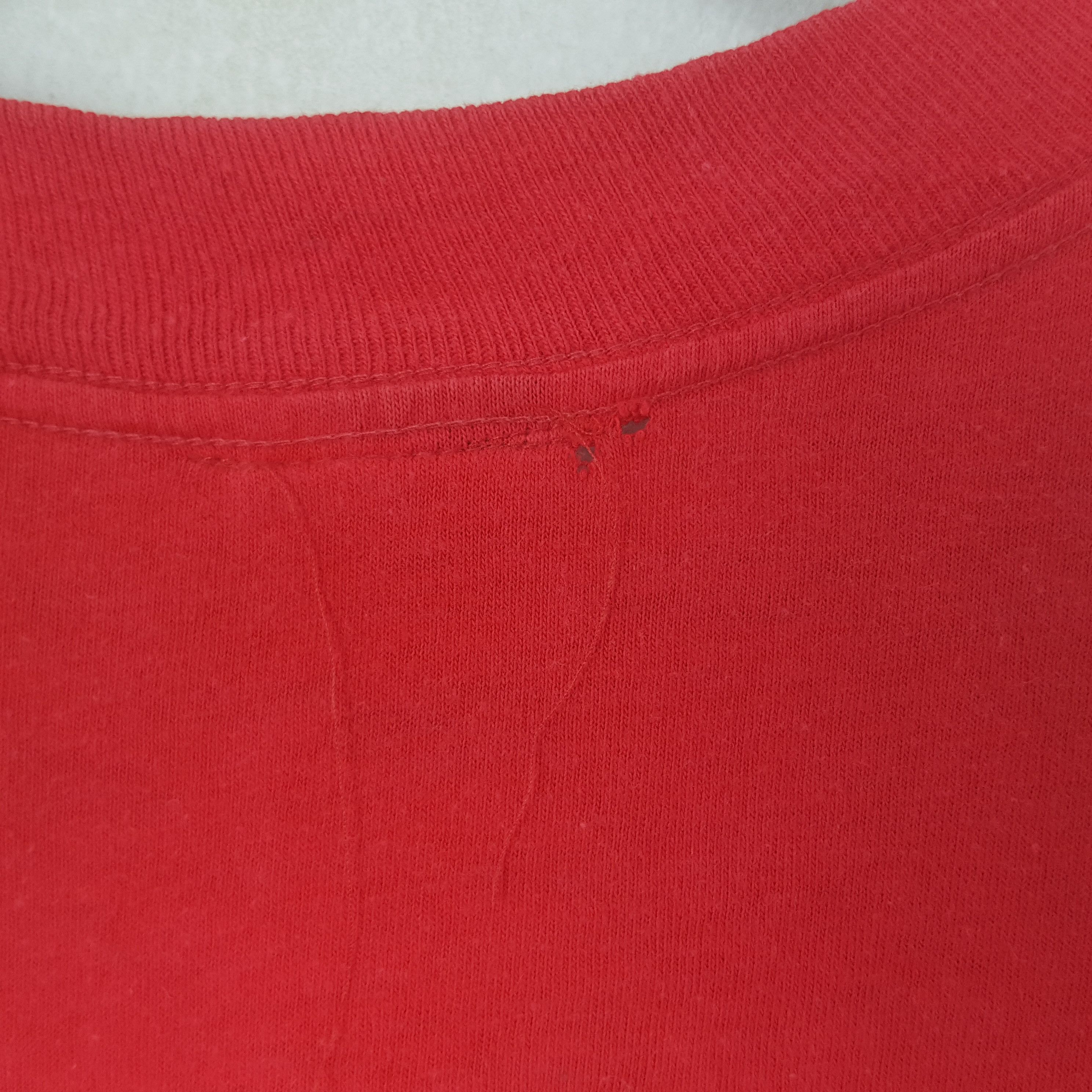Guess Vintage Guess Products Tshirt Size US M / EU 48-50 / 2 - 4 Thumbnail