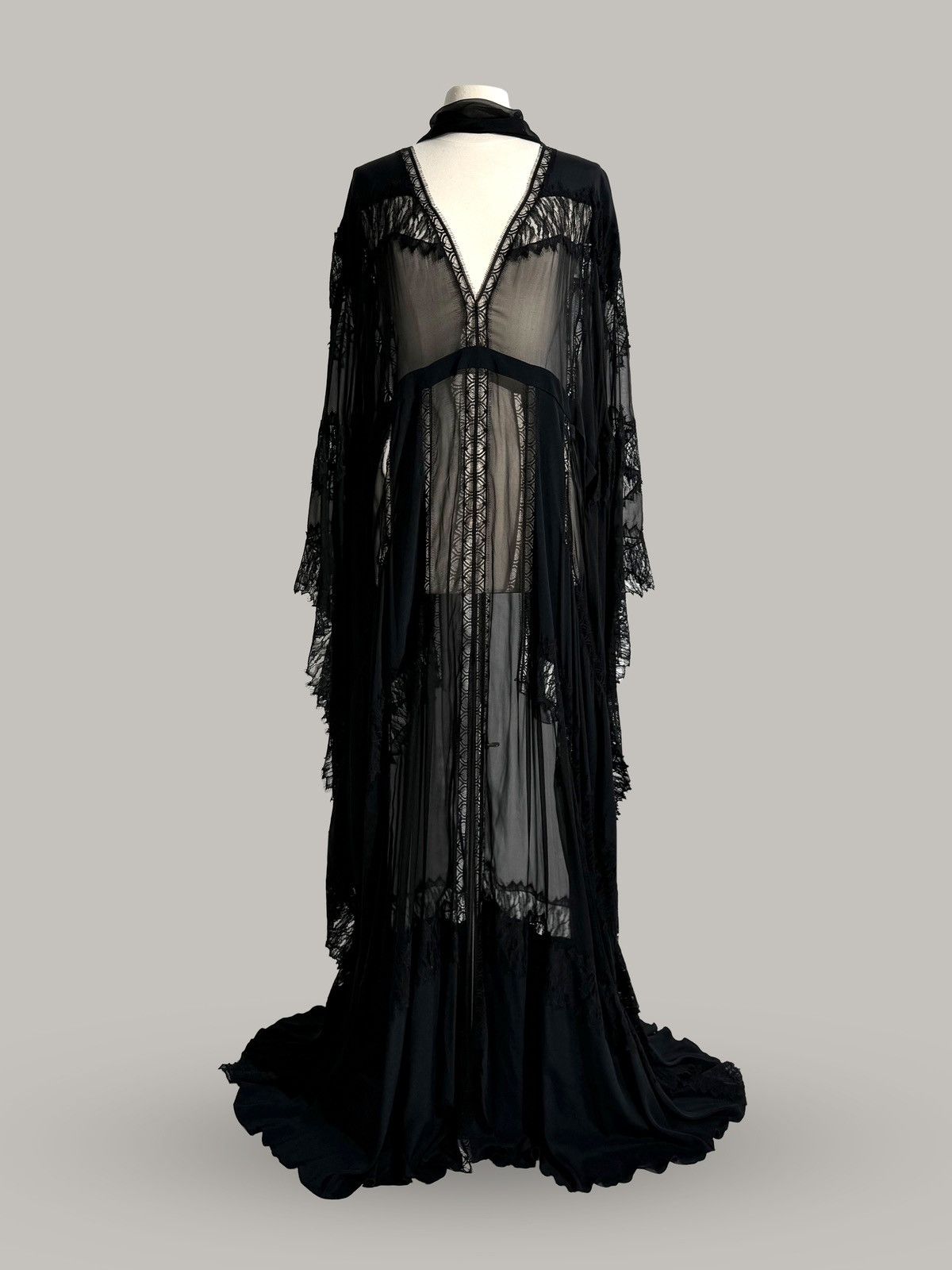 Zuhair Murad Brand New US 14 ZUHAIR MURAD Lace Evening Gown Size XL / US 12-14 / IT 48-50 - 1 Thumbnail