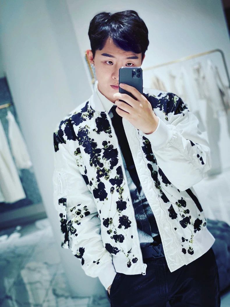 Givenchy Givenchy Size50 White All-Over Star Cotton Jacket Size US XS / EU 42 / 0 - 8 Thumbnail