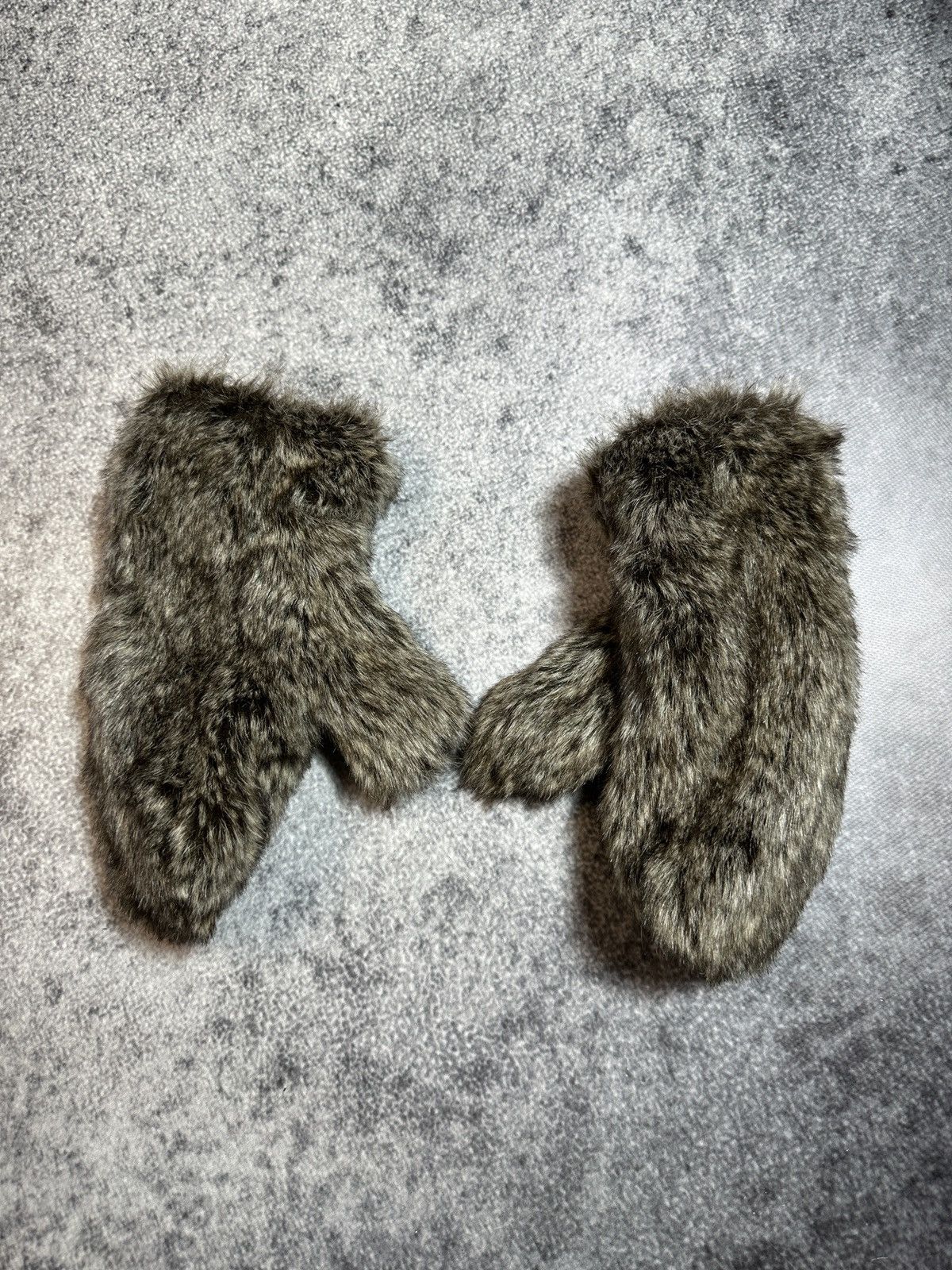 Other Vintage Fur Gloves Alt Streetwear Style Rare USA Casual Size ONE SIZE - 2 Thumbnail