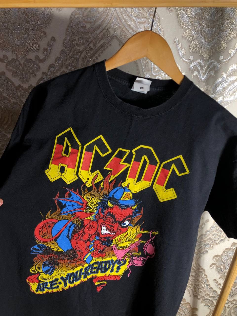 AC/DC × Vintage VERY RARE AC/DC GERMANY ROCK TOUR T-SHIRT DOUBLE PRINTED 90s Size US XL / EU 56 / 4 - 2 Thumbnail