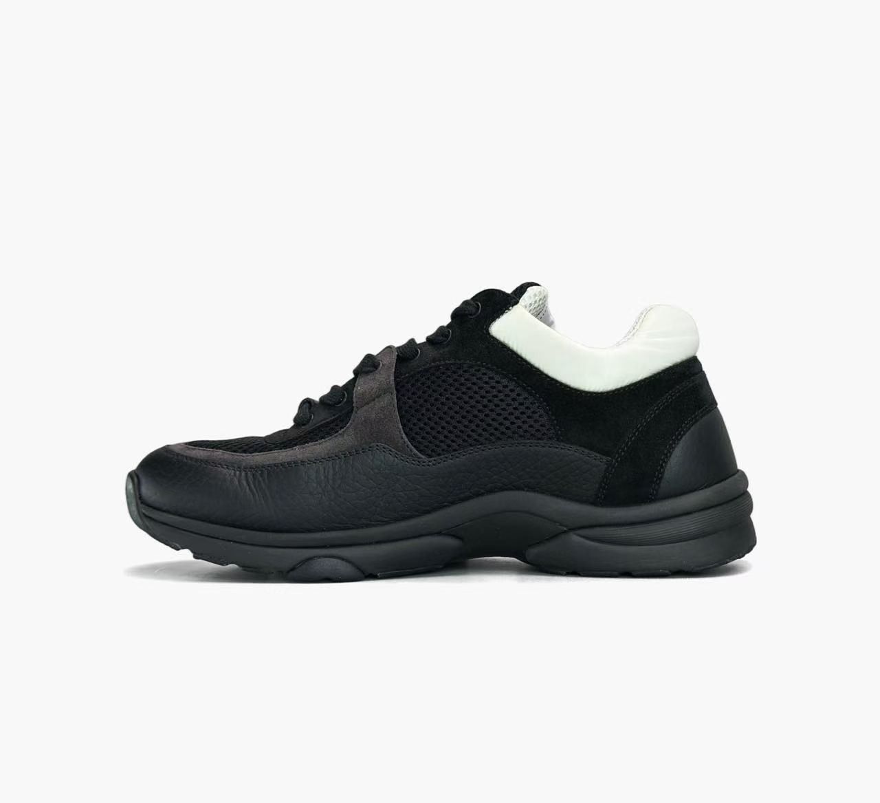 Chanel Chanel Leather Black Lowtop Sneakers us_9 Women Size US 9 / IT 39 - 6 Thumbnail
