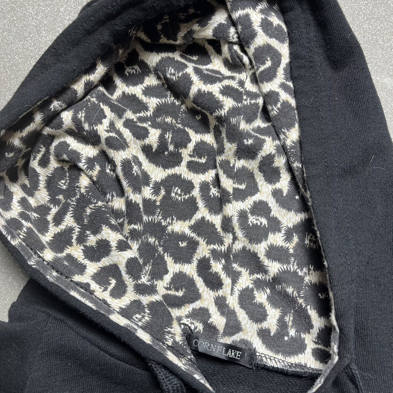 If Six Was Nine × Japanese Brand × Le Grande Bleu (L.G.B.) Conflake Japanese Brand Skulls Leopard Hoodie Sweater Size L / US 10 / IT 46 - 6 Thumbnail