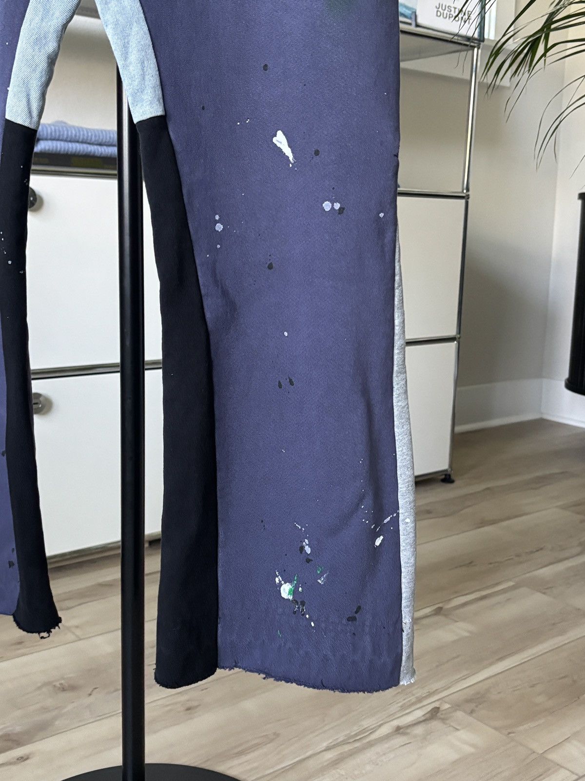 Gallery Dept. GALLERY DEPT PAINTER FLARE SWEATPANTS Size US 34 / EU 50 - 8 Thumbnail