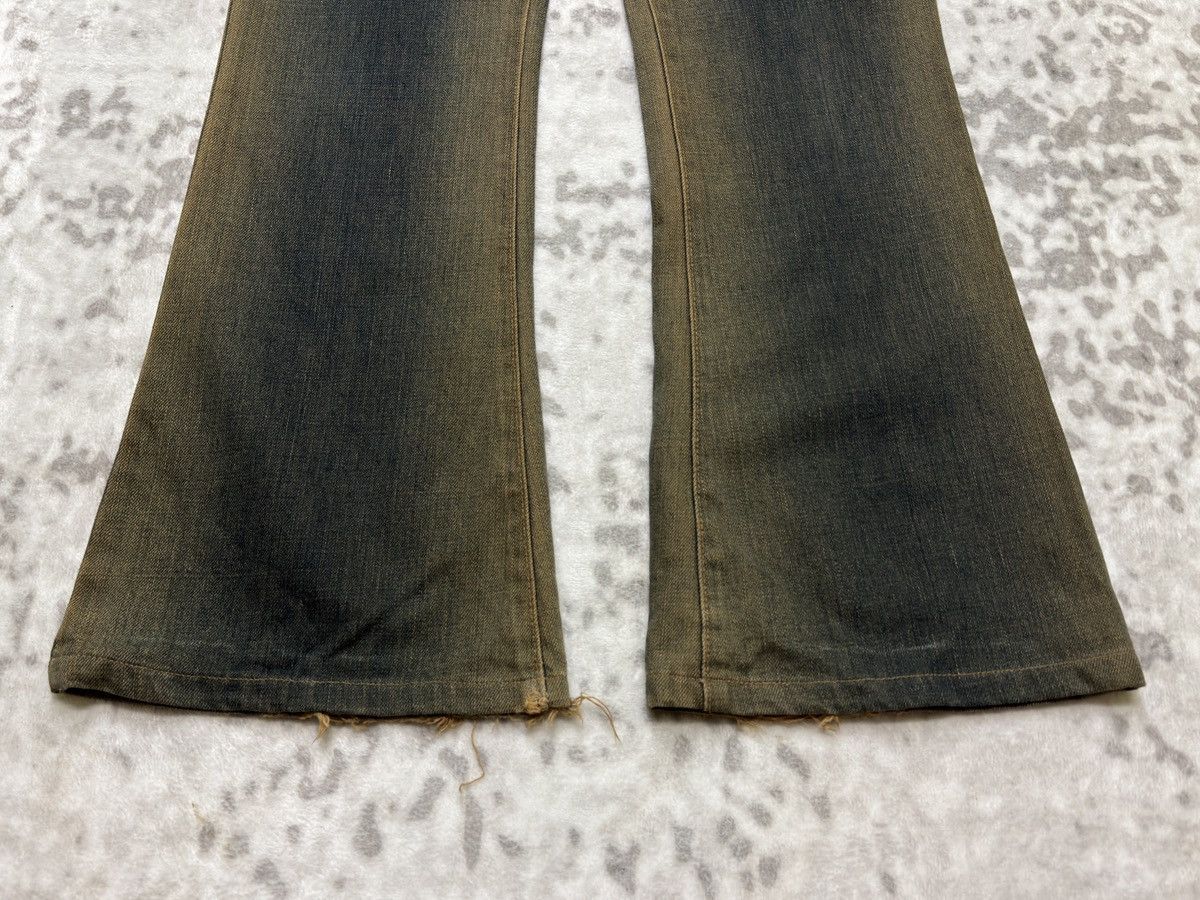 Vintage Lady Wrangler Bell Bottom 90s Sun Faded Grunge Denim Jeans Size US 28 / EU 44 - 8 Thumbnail