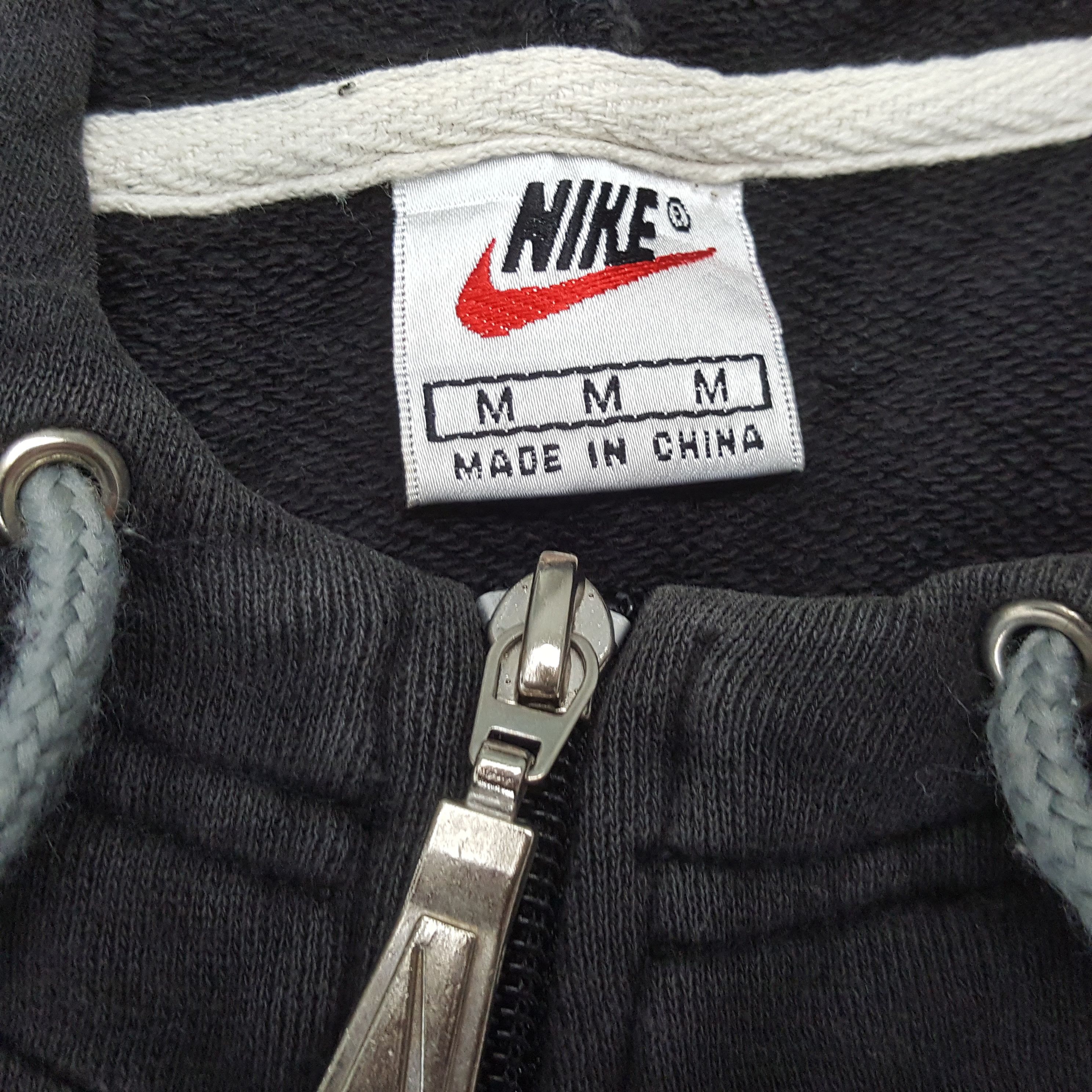 Nike × Vintage Vintage NIKE Small Swoosh Design Sportswear Hoodies C288N25 Size US M / EU 48-50 / 2 - 4 Thumbnail