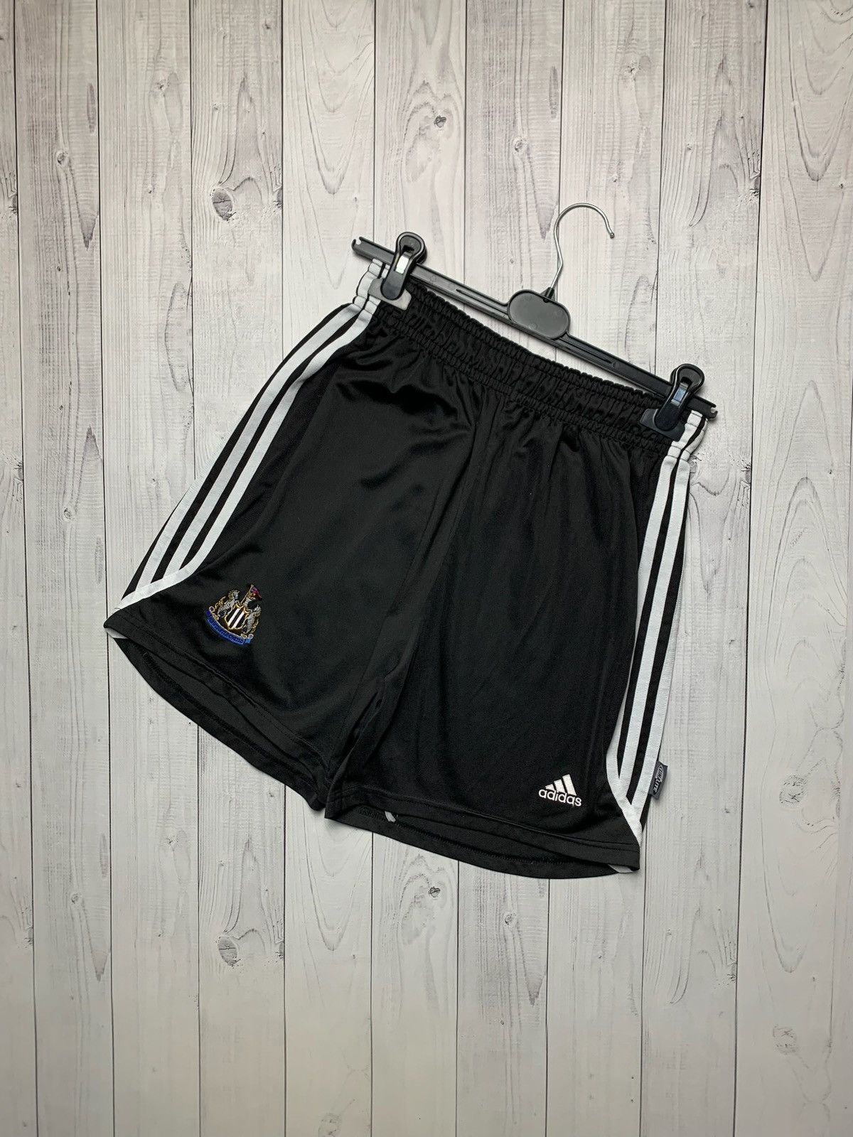 Adidas × Vintage Vintage adidas New Castle United soccer shorts size S Size US 30 / EU 46 - 1 Thumbnail