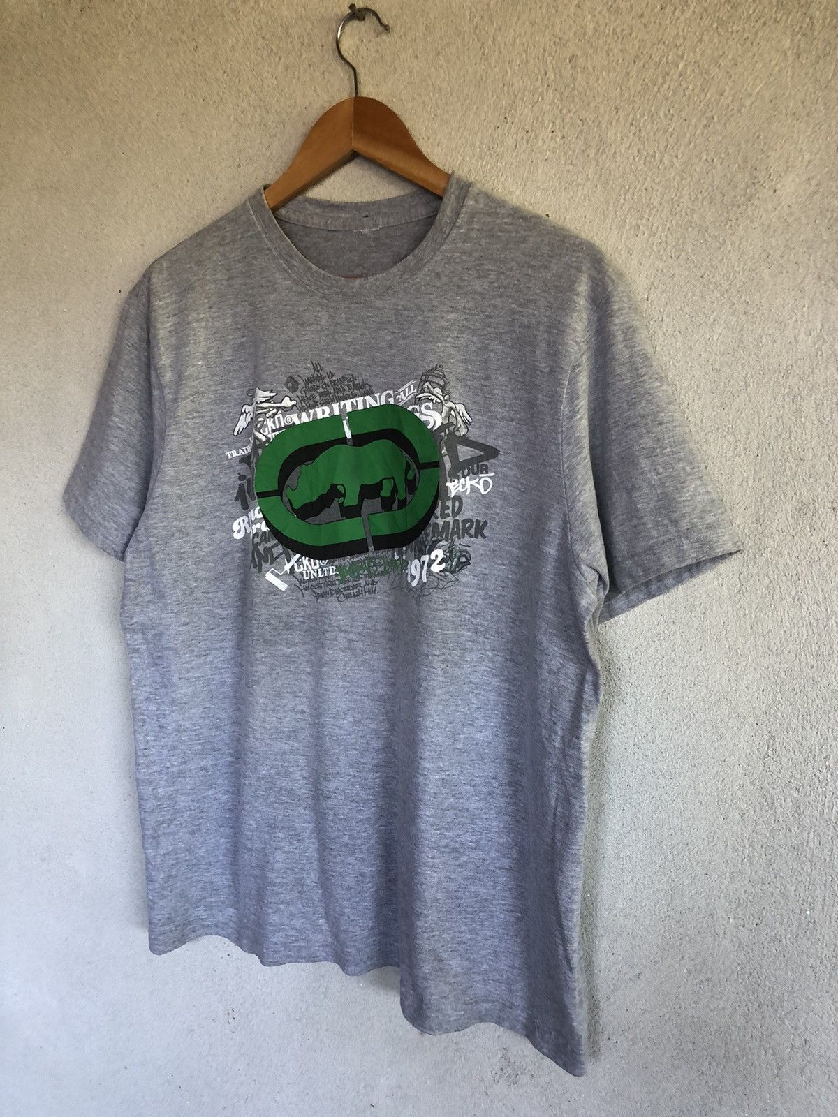 Ecko Unltd. × Vintage Vintage Y2K Ecko UNLTD Centre Logo Tshirt Size US L / EU 52-54 / 3 - 4 Thumbnail