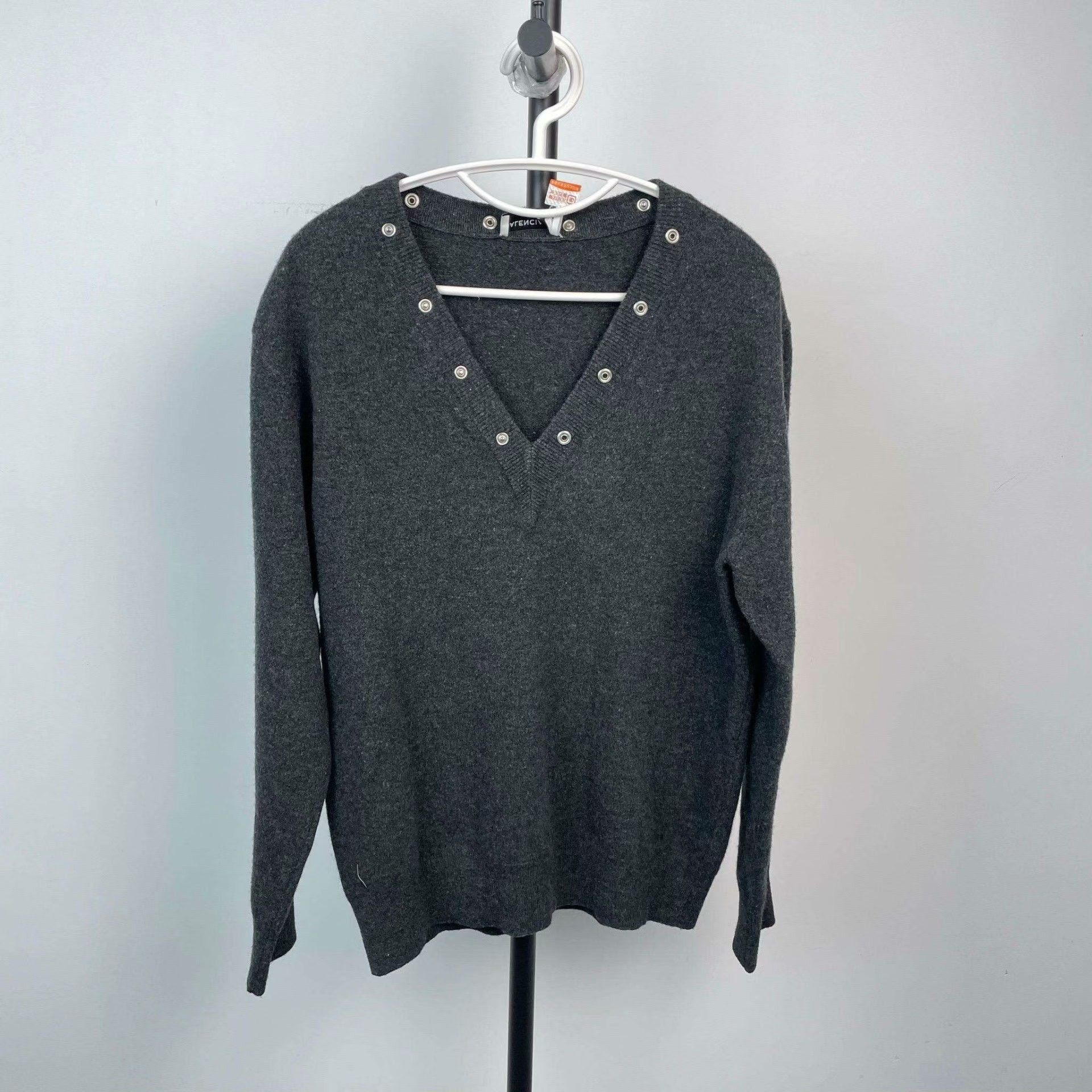 Balenciaga Balenciaga Knit Gray Sweater 36 Women Size S / US 4 / IT 40 - 1 Thumbnail