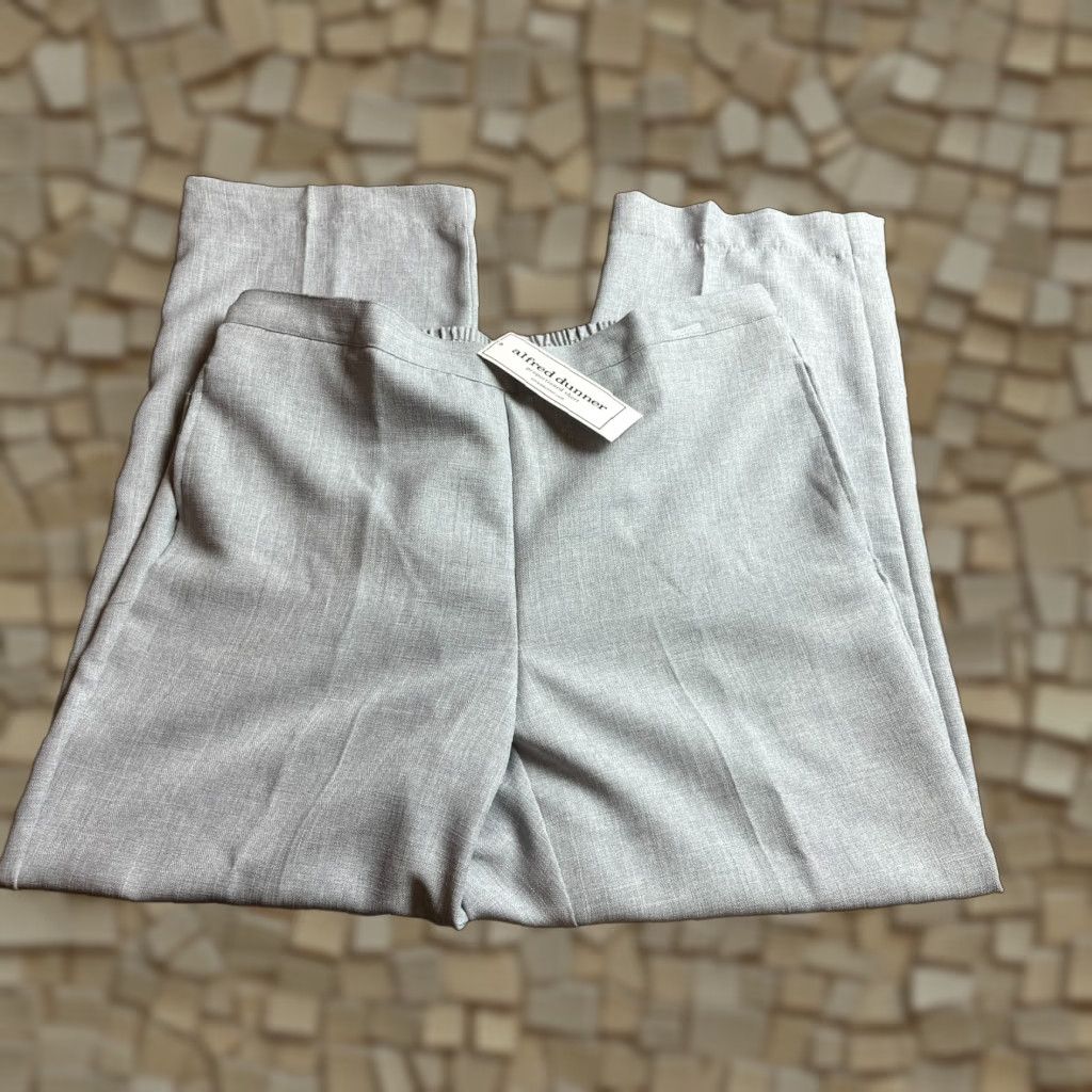 Vintage Alfred Dunner Pants Womens 14 Gray Classic Fit Elastic Waist Proportioned Shorts Size 36" / US 14 / IT 50 - 1 Thumbnail