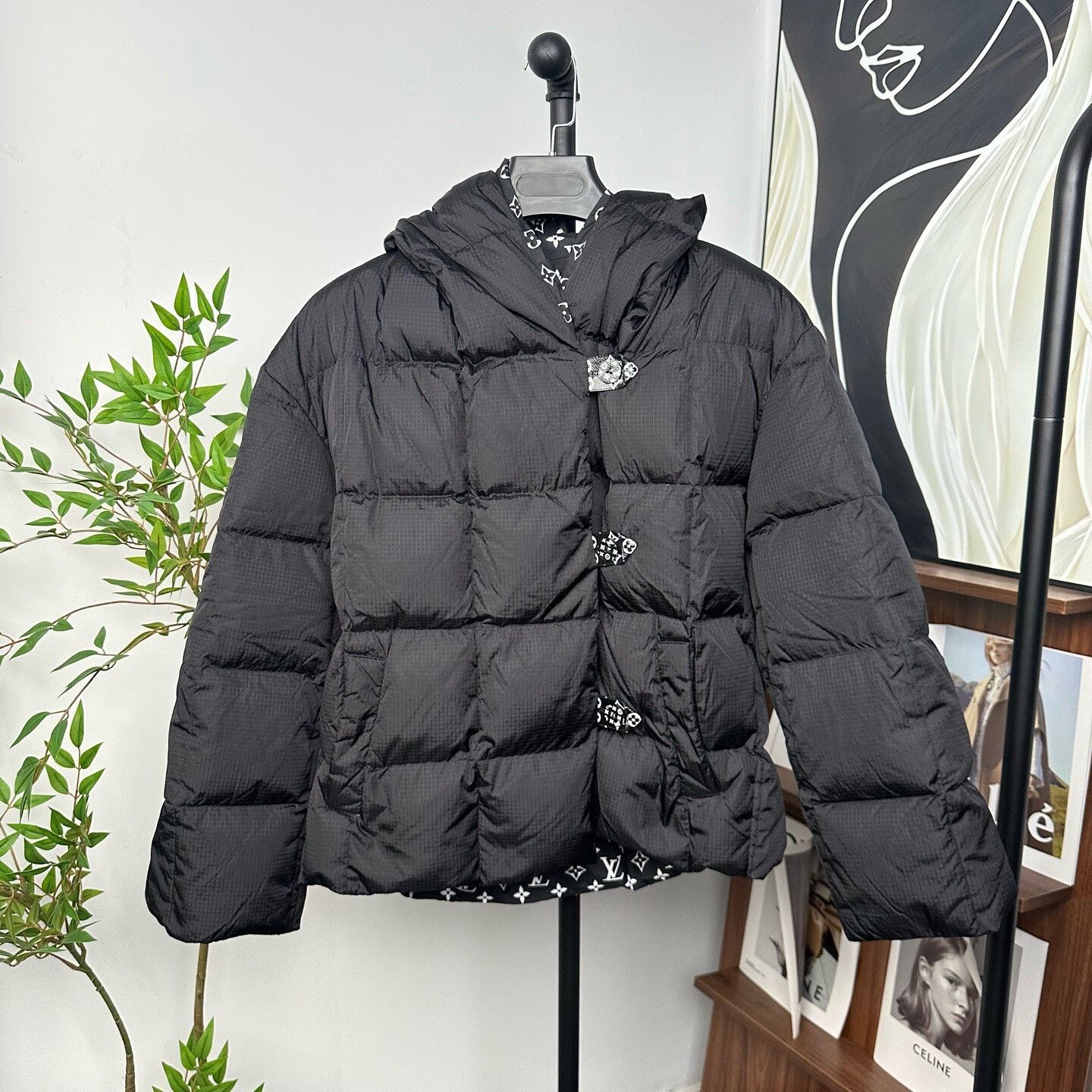 Louis Vuitton Louis Vuitton Monogram Down Jacket Size XS / US 0-2 / IT 36-38 - 1 Thumbnail