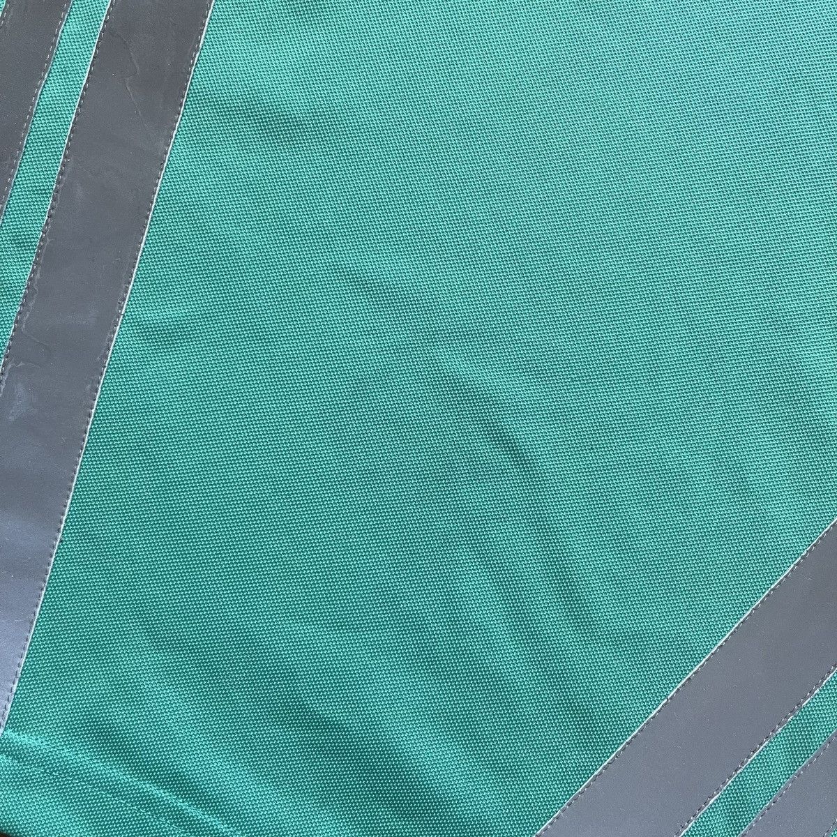 Mercedes-Benz × Puma × Vintage 2014 MERCEDES AMG PETRONAS F1 REFLECTIVE SET-UP POLO SHIRT Size US S / EU 44-46 / 1 - 6 Thumbnail