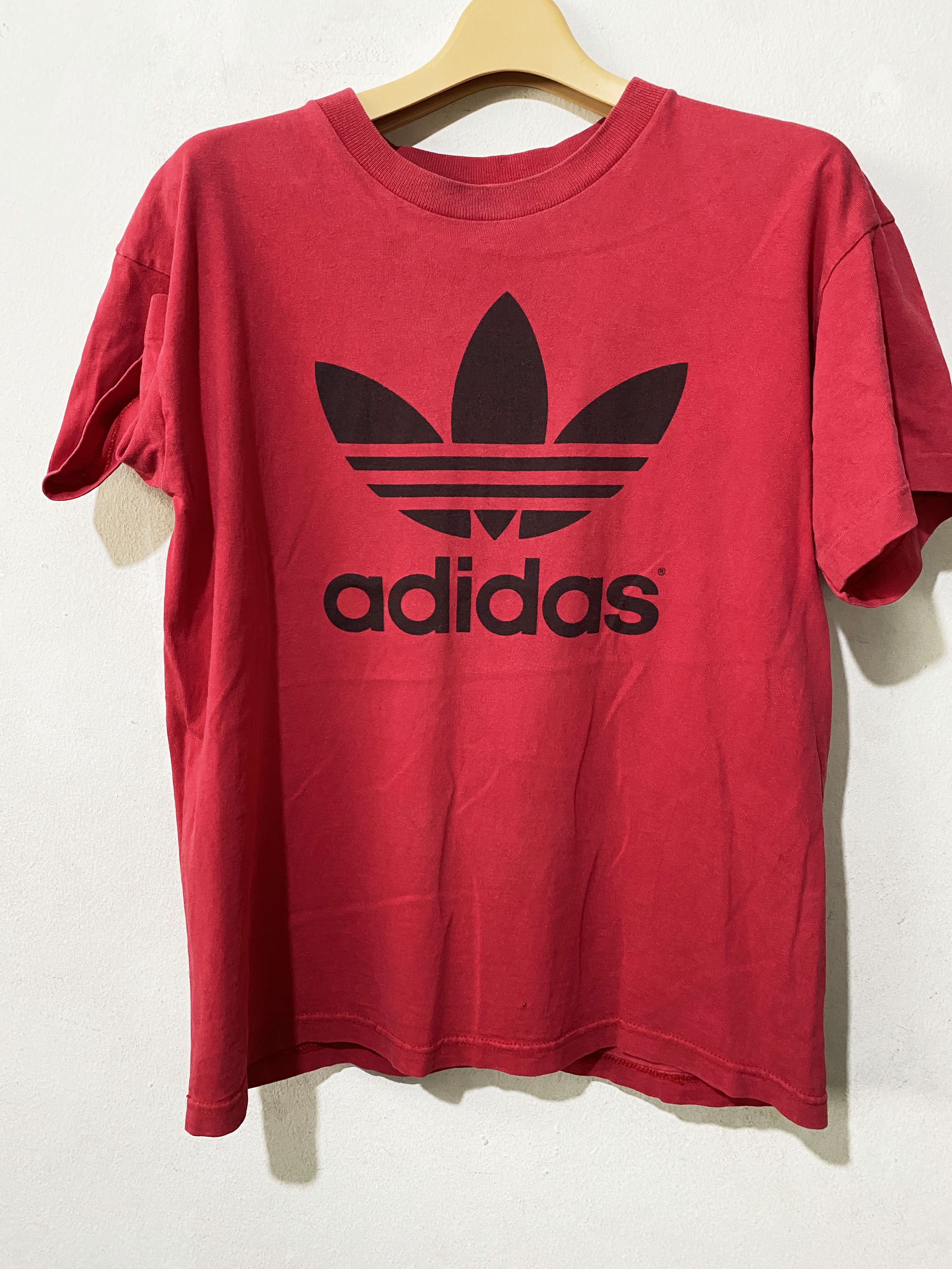 Adidas × Vintage Vitnage 90s Adidas Spell out T-shirt Size US XS / EU 42 / 0 - 1 Thumbnail