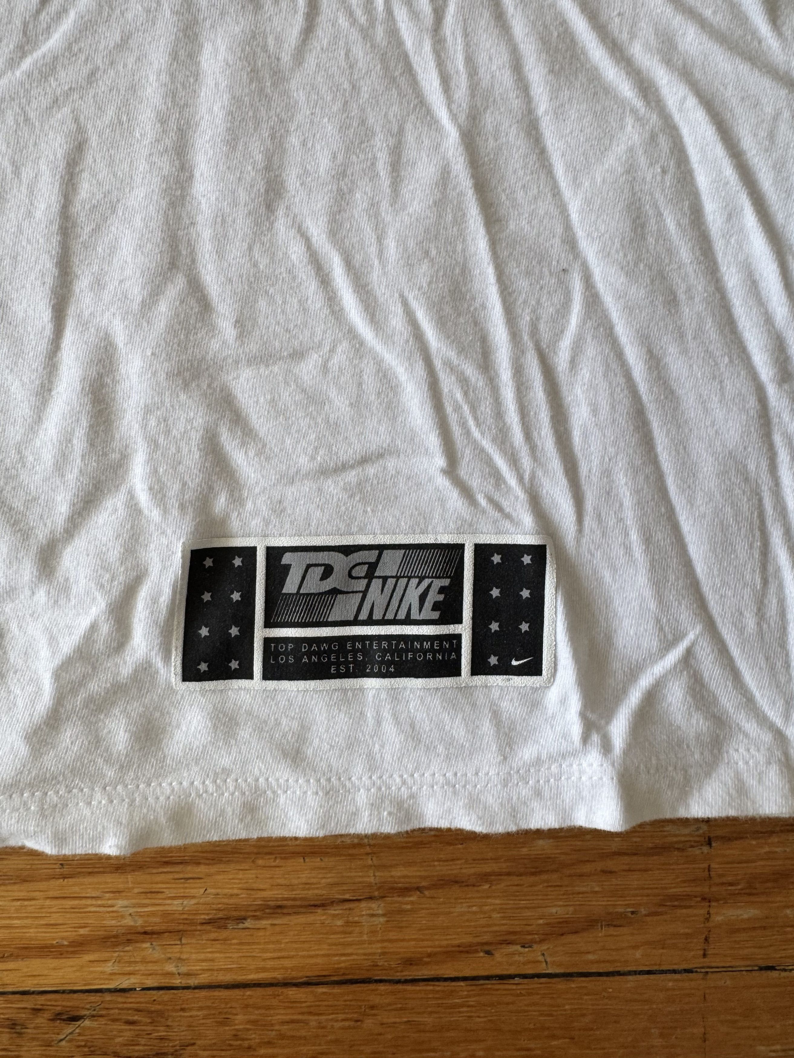 Nike × Top Dawg Entertainment Nike x Top Dawg Entertainment Top Dawg Long Sleeve Tee Size US L / EU 52-54 / 3 - 2 Thumbnail