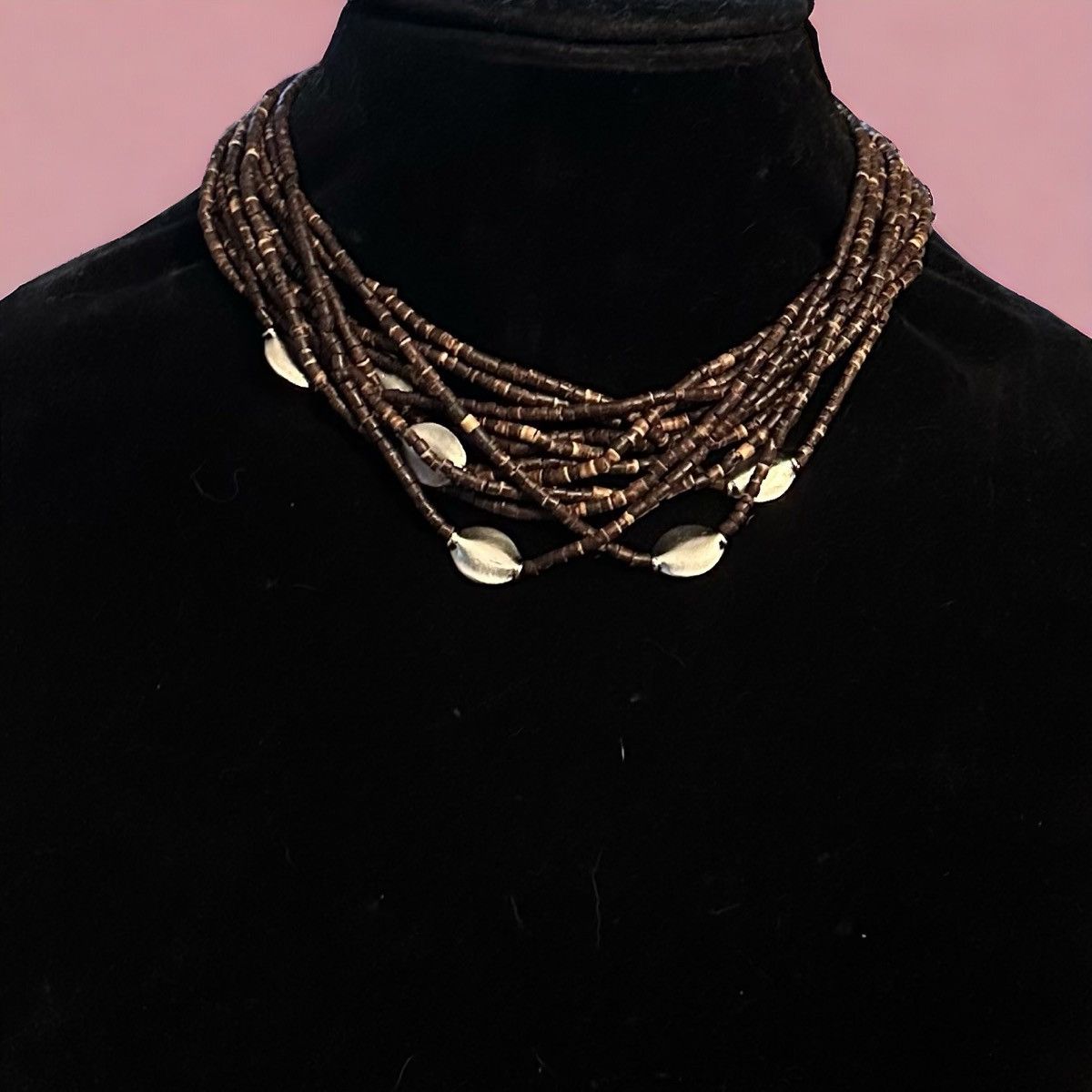 Vintage Vintage multi strand coconut bead necklace Size ONE SIZE - 1 Thumbnail