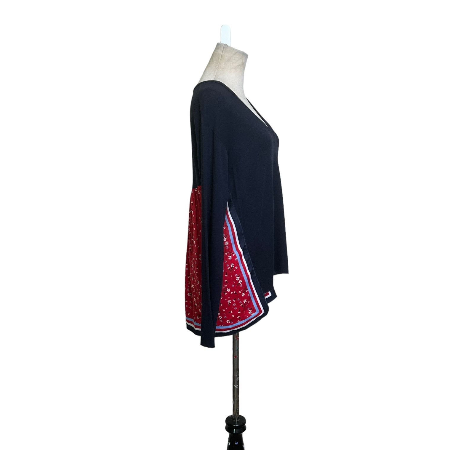 Bailey 44 Bailey/44 black red floral hi low tunic top size small Size S / US 4 / IT 40 - 6 Thumbnail