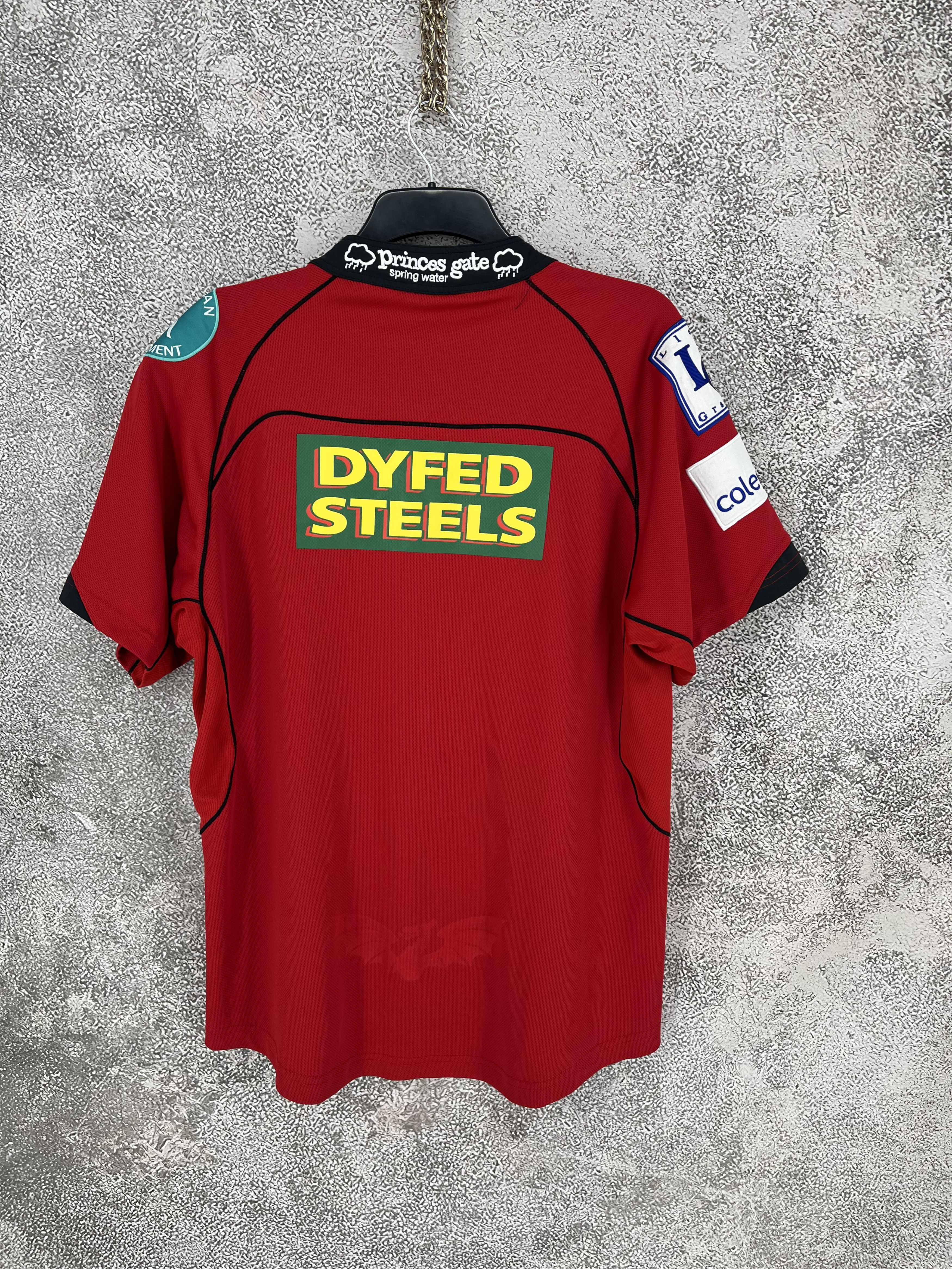Vintage Llanelli Scarlets Rugby Home Shirt 2007/2008 - Kooga Size XL Size US XL / EU 56 / 4 - 12 Thumbnail